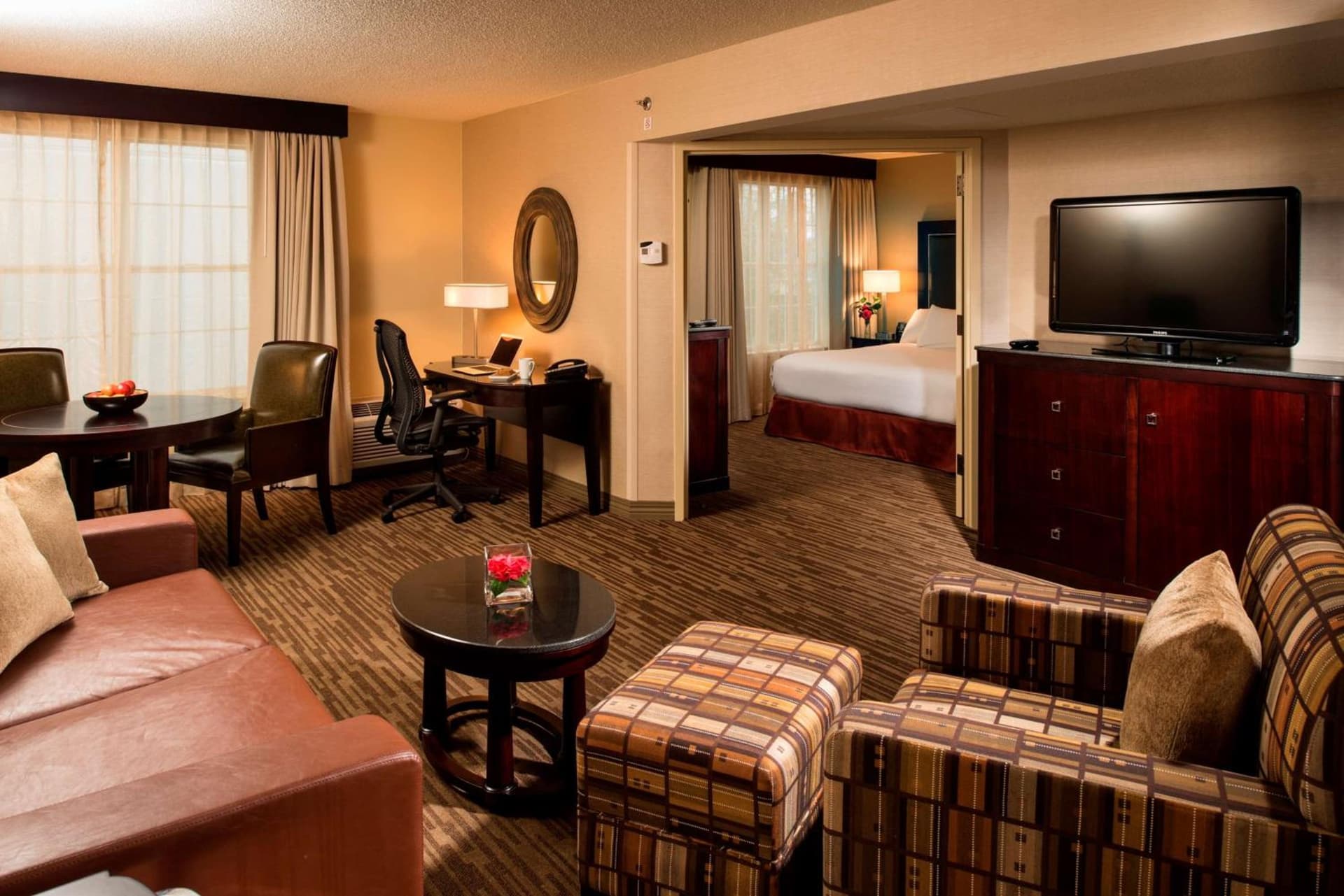 DoubleTree by Hilton Raleigh Durham Airport at Research Triangle Park gallery photo in Durham, NC — image 39