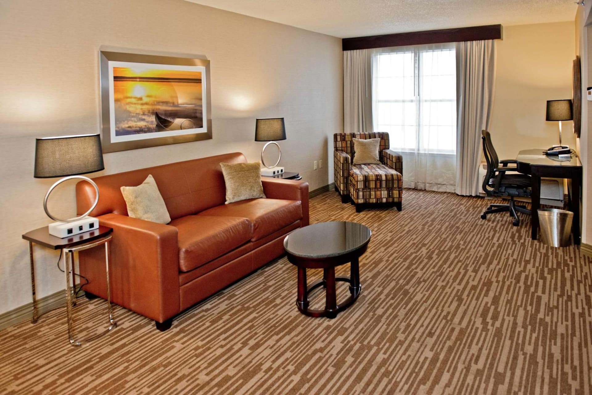 DoubleTree by Hilton Raleigh Durham Airport at Research Triangle Park gallery photo in Durham, NC — image 7