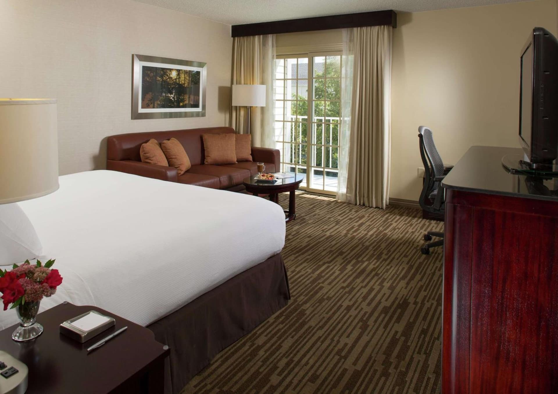 DoubleTree by Hilton Raleigh Durham Airport at Research Triangle Park gallery photo in Durham, NC — image 26