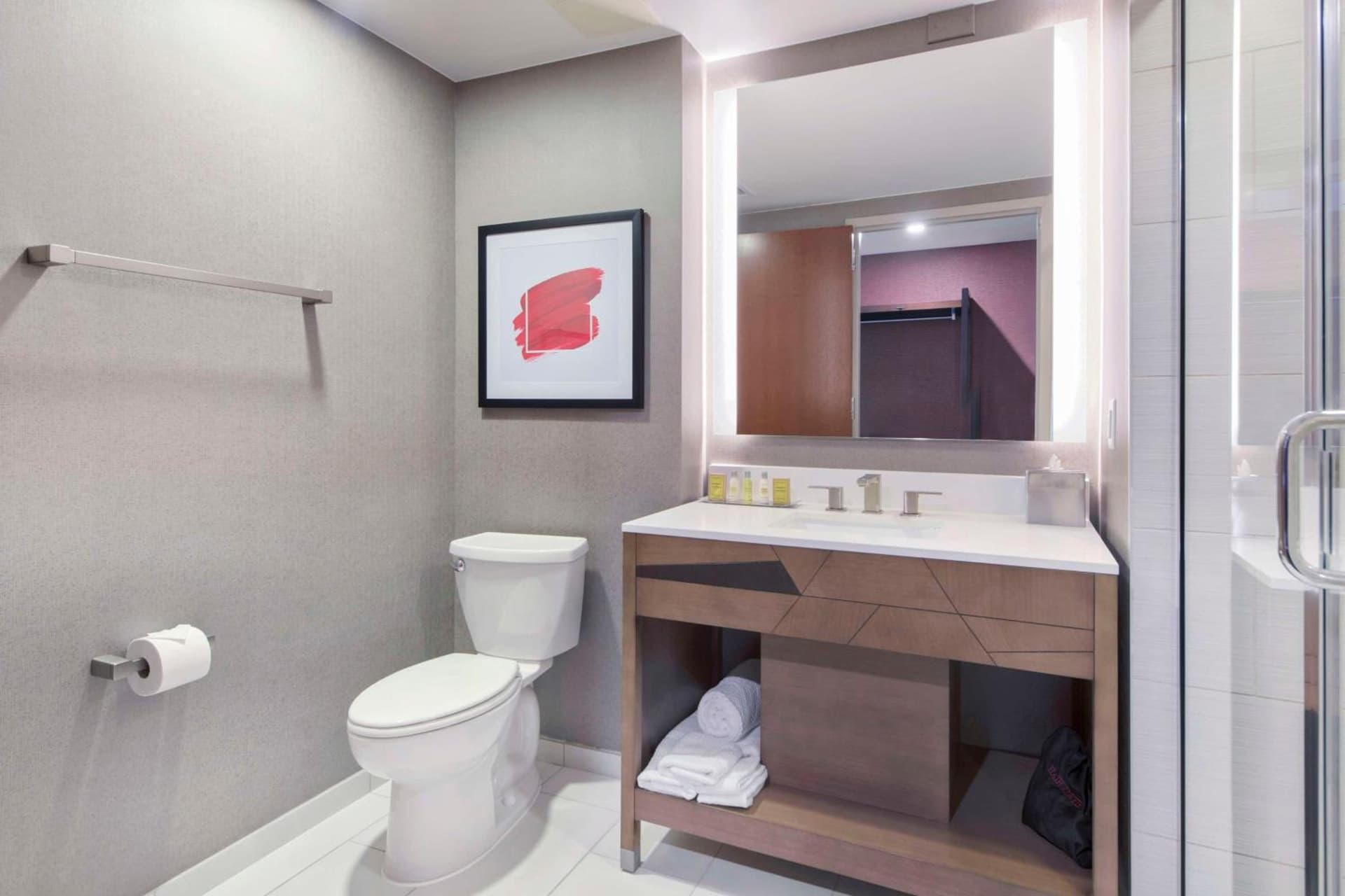 DoubleTree by Hilton Raleigh-Cary gallery photo in Cary, NC — image 23