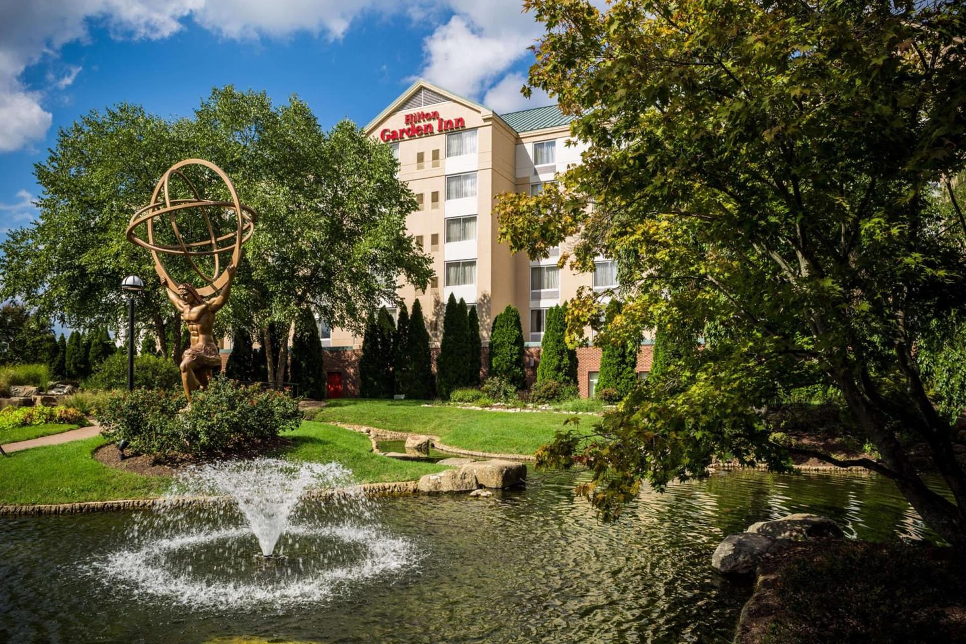 Hilton Garden Inn Richmond Innsbrook interior in Short Pump, VA — gallery photo 2