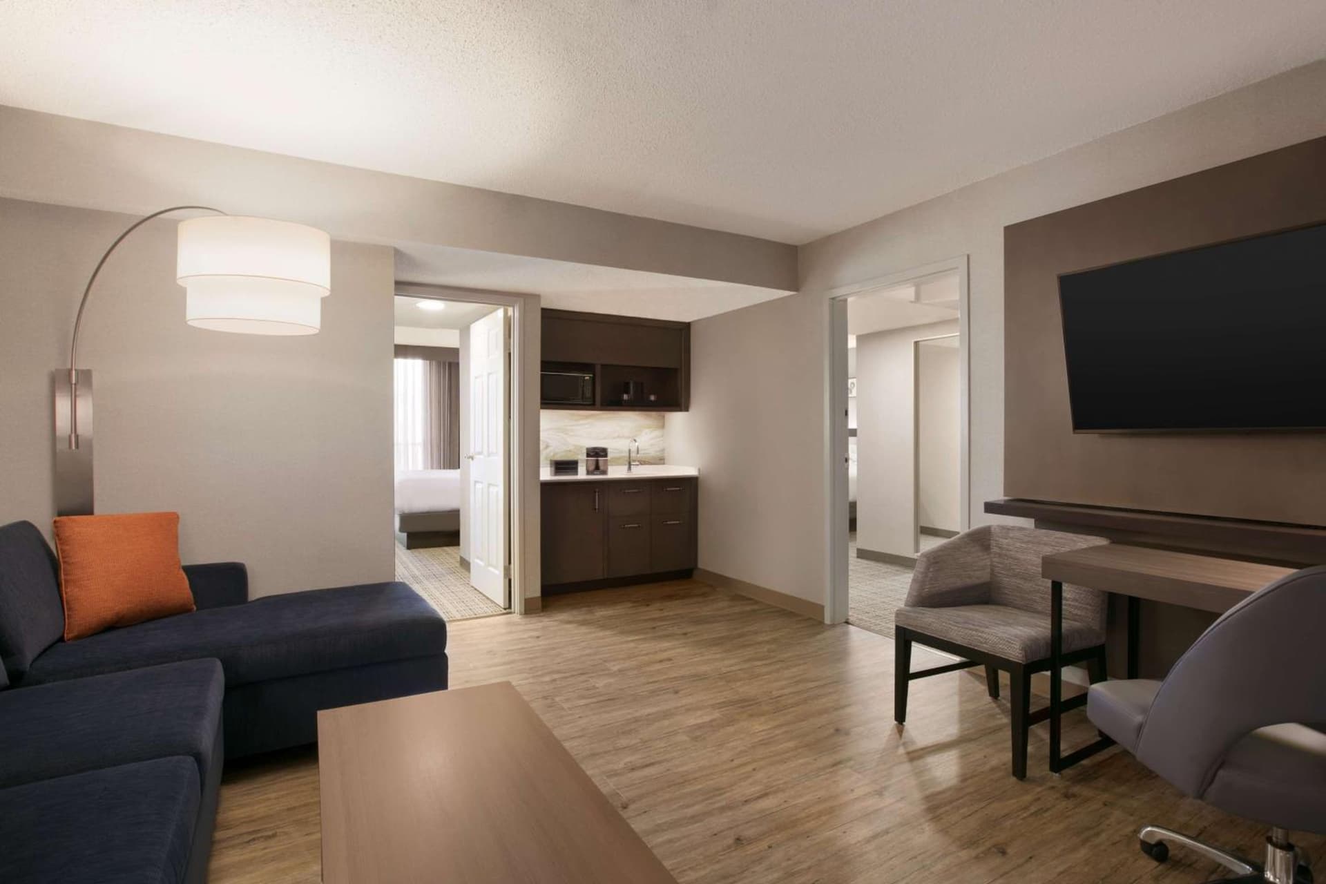 Embassy Suites by Hilton Richmond gallery photo in Richmond, VA — image 23