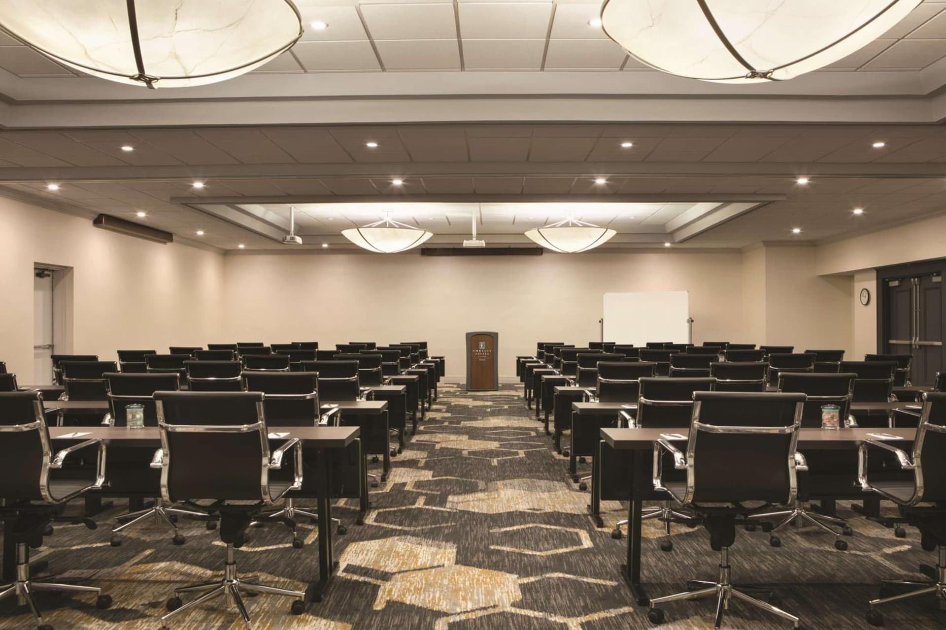 Embassy Suites by Hilton Richmond gallery photo in Richmond, VA — image 46