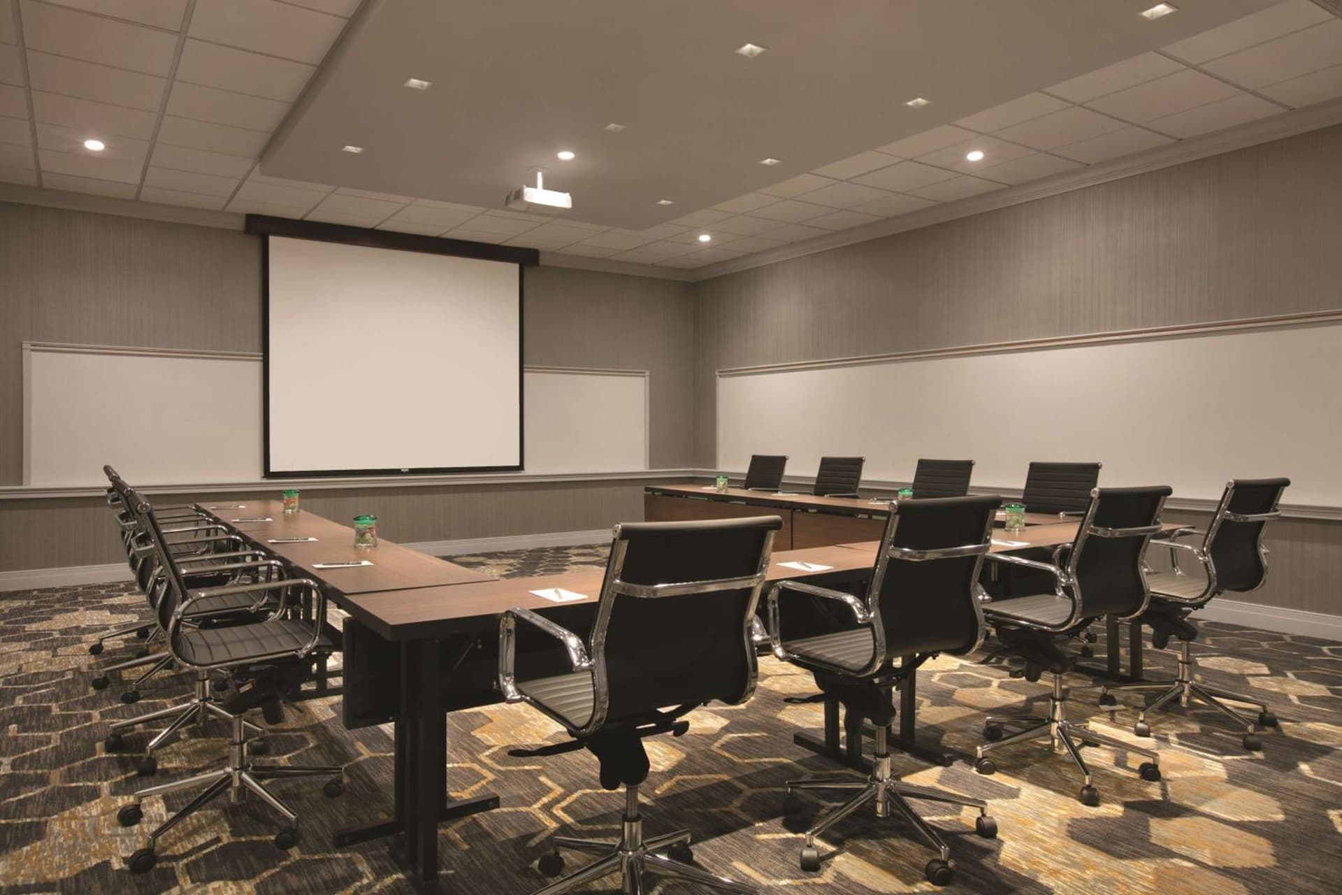 Embassy Suites by Hilton Richmond gallery photo in Richmond, VA — image 37
