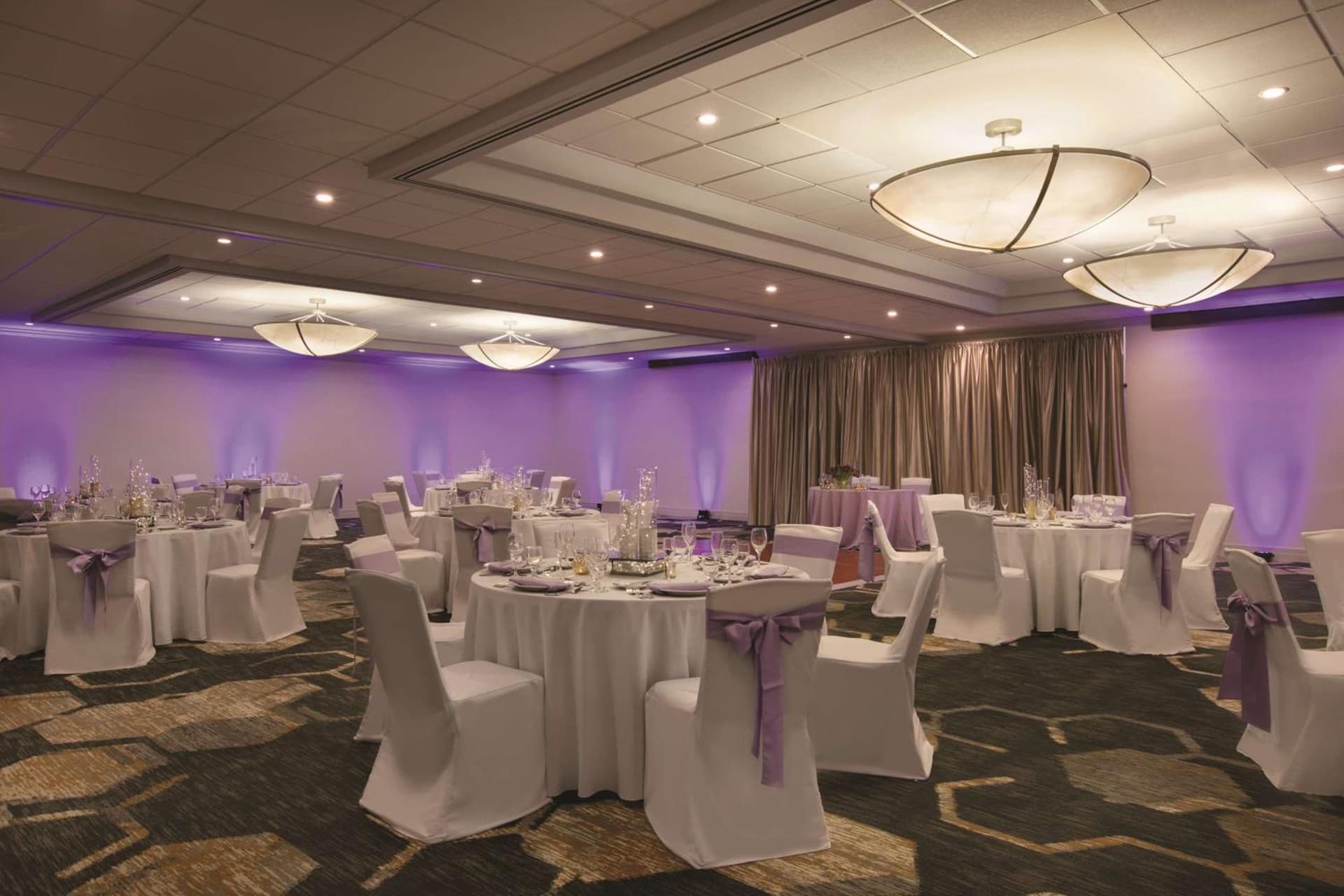 Embassy Suites by Hilton Richmond gallery photo in Richmond, VA — image 16
