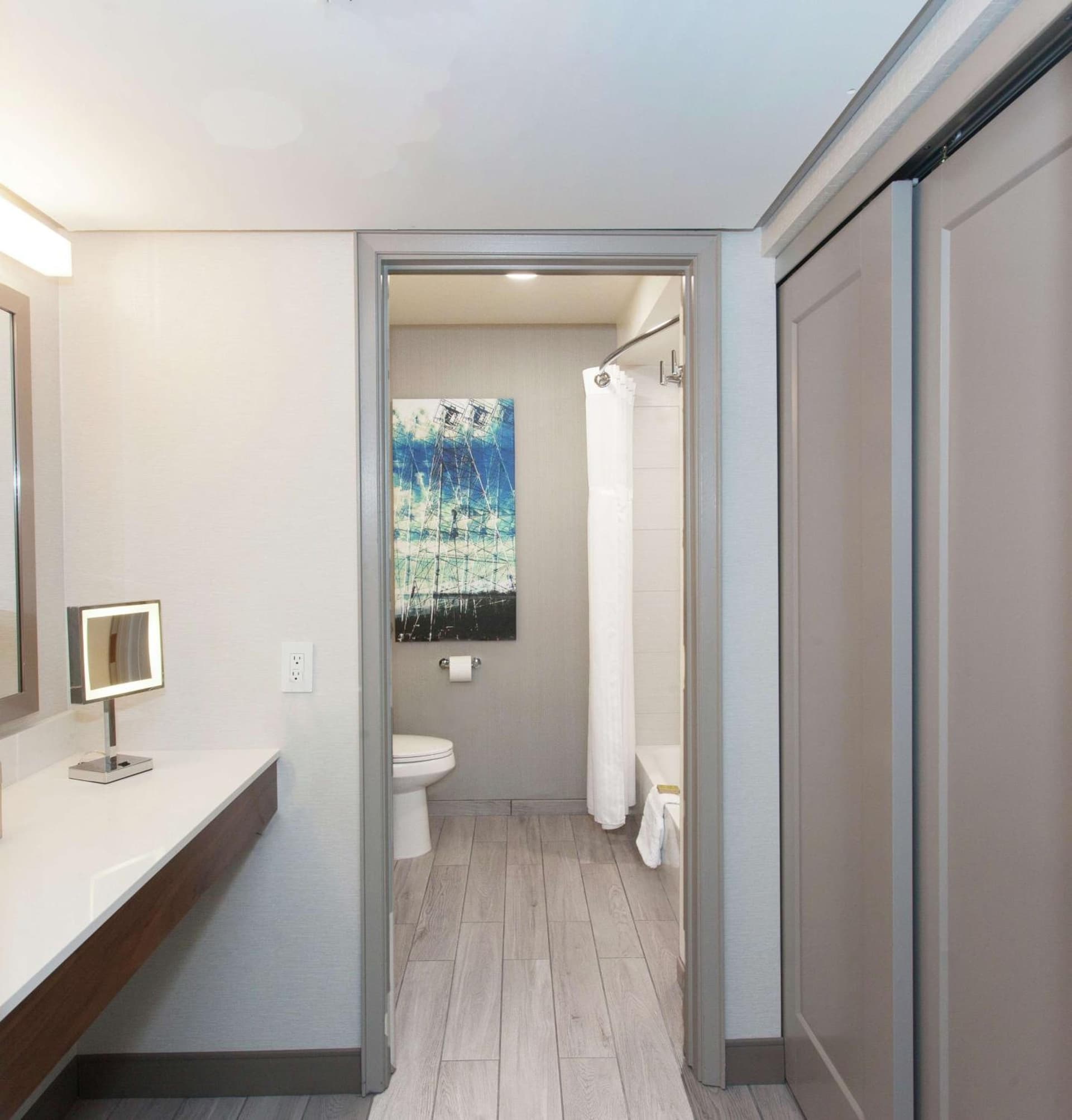 DoubleTree by Hilton Bakersfield gallery photo in Bakersfield, CA — image 28