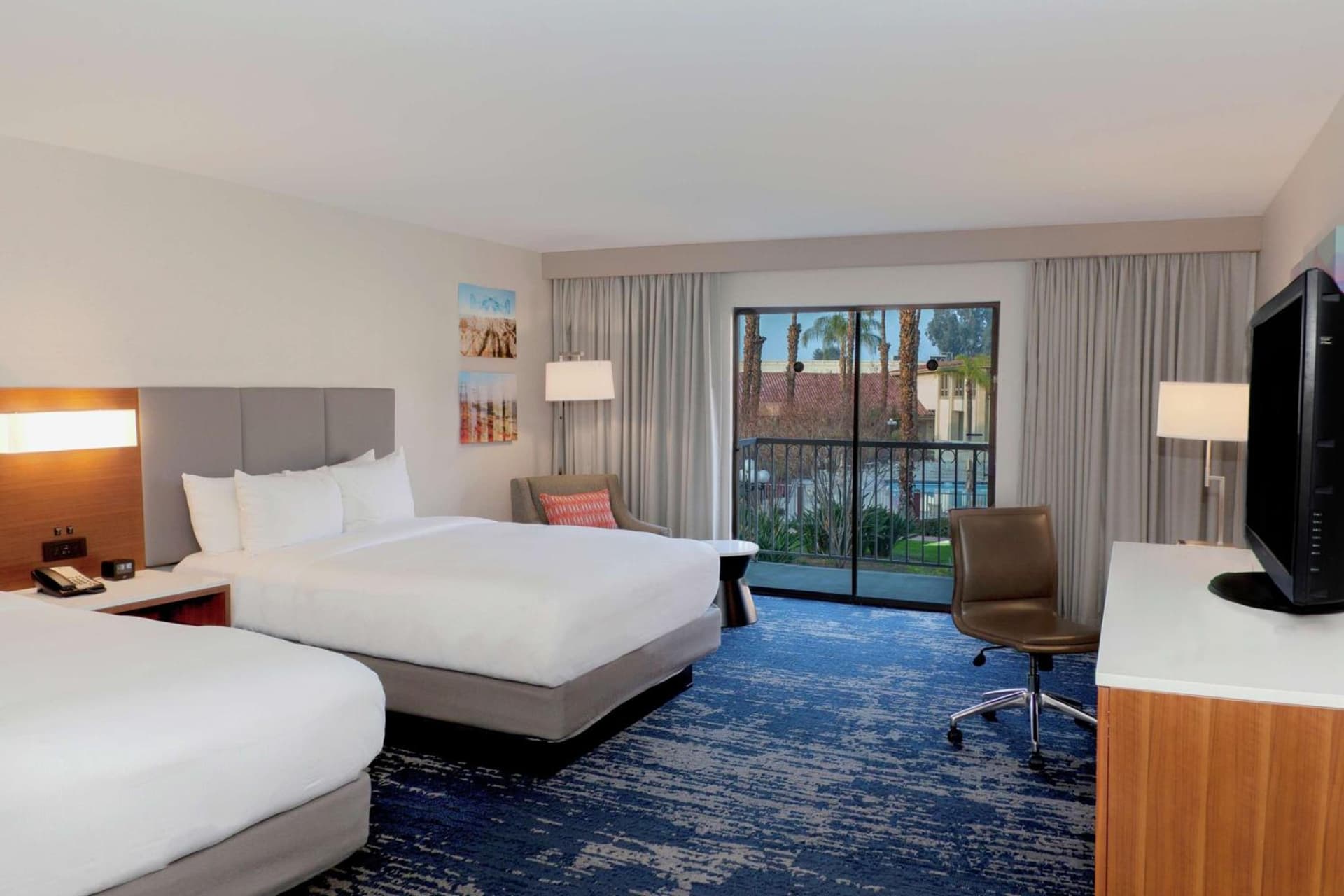 DoubleTree by Hilton Bakersfield gallery photo in Bakersfield, CA — image 29