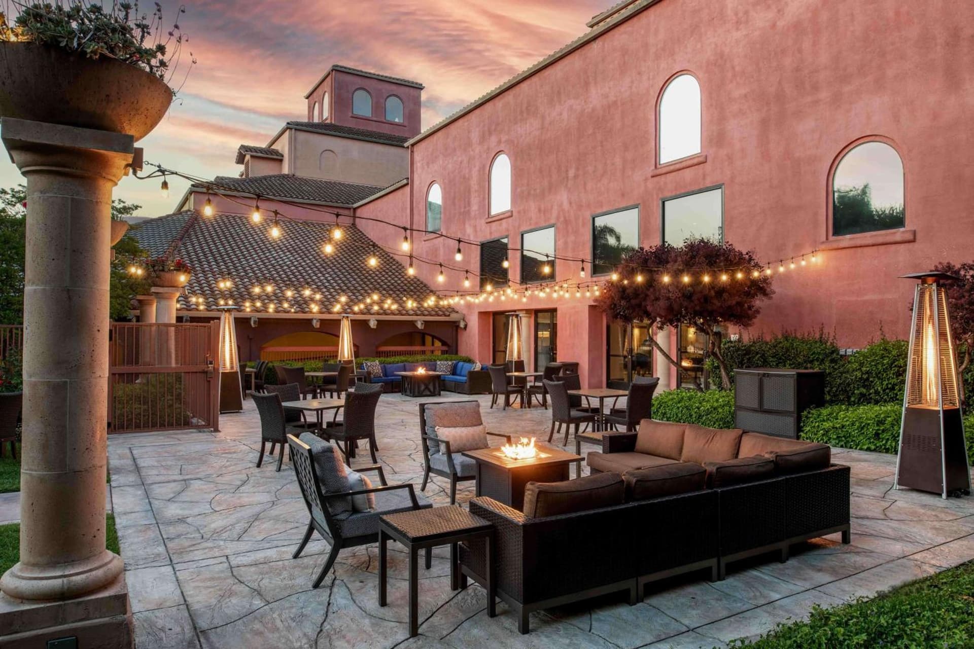 DoubleTree by Hilton Sonoma Wine Country gallery photo in Rohnert Park, CA — image 17
