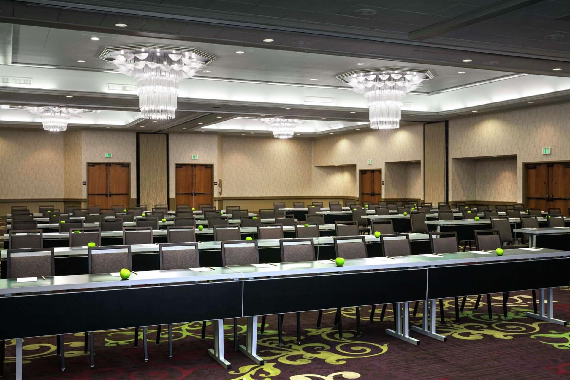 DoubleTree by Hilton Sonoma Wine Country gallery photo in Rohnert Park, CA — image 29