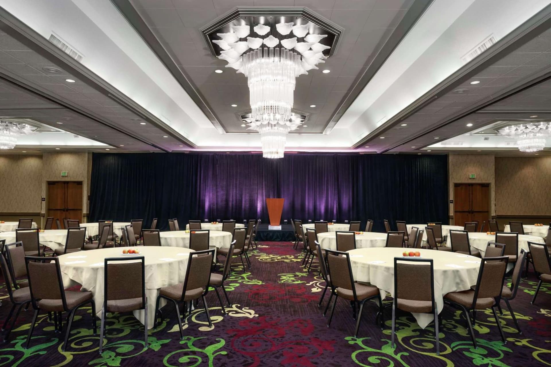 DoubleTree by Hilton Sonoma Wine Country gallery photo in Rohnert Park, CA — image 24