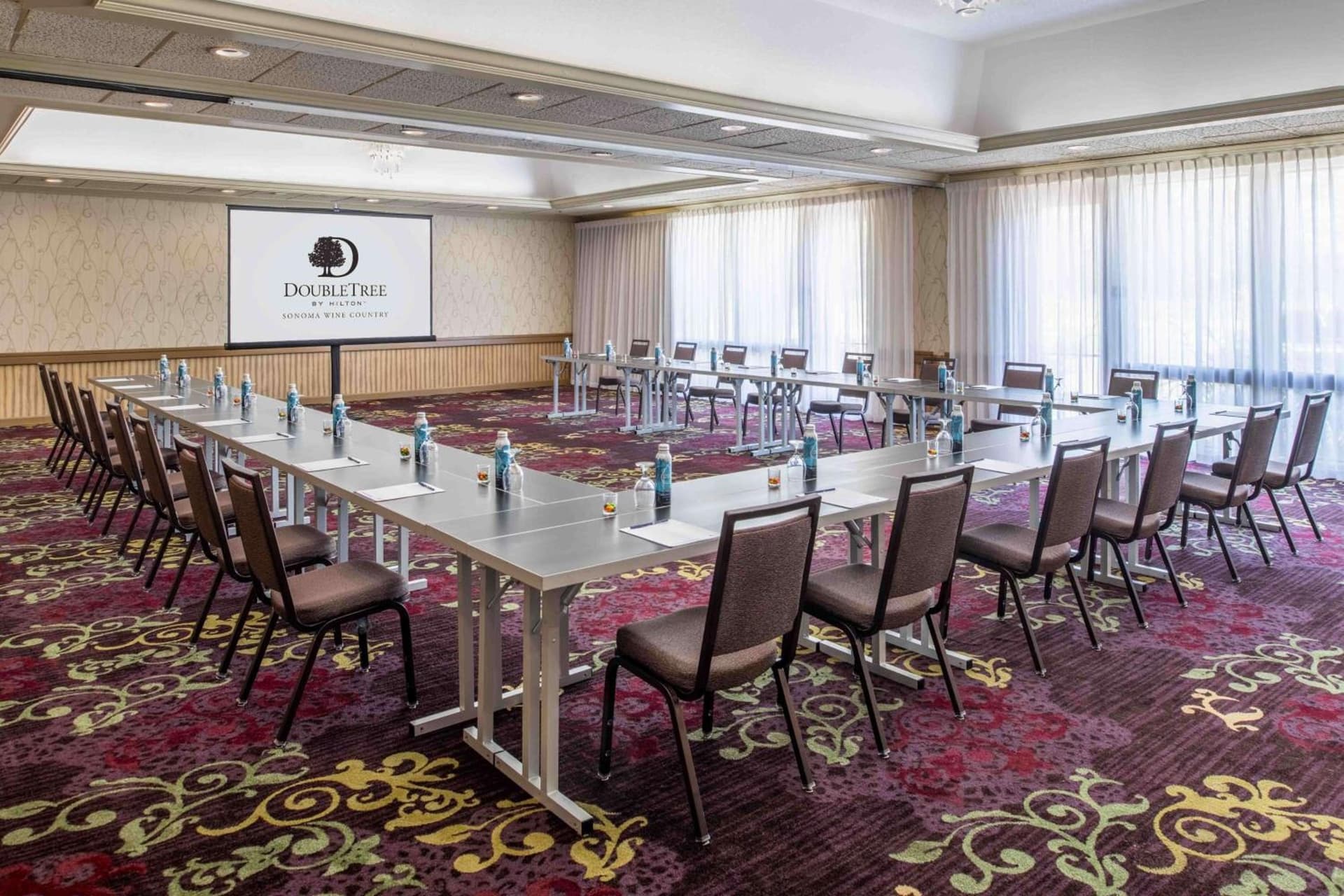 DoubleTree by Hilton Sonoma Wine Country gallery photo in Rohnert Park, CA — image 51