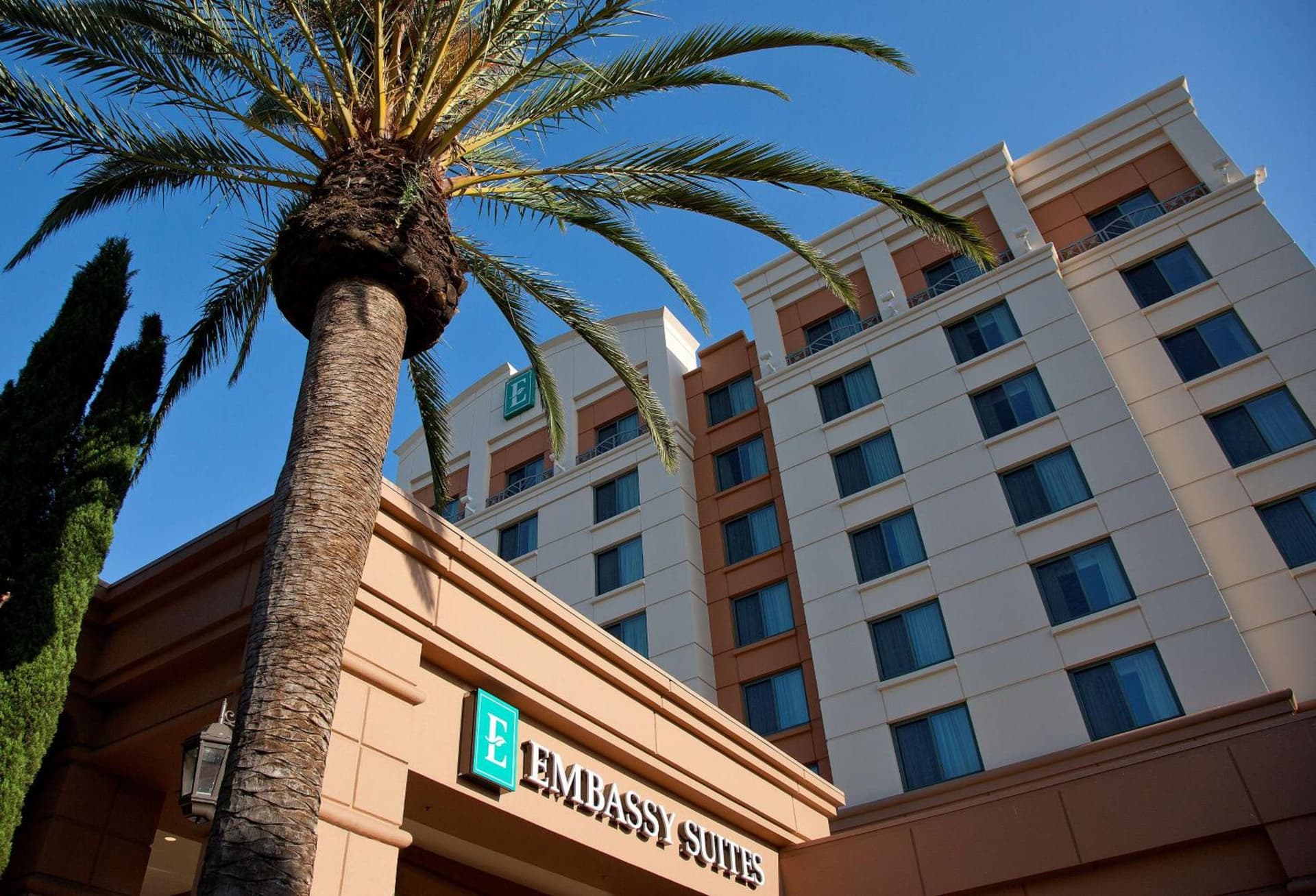 Embassy Suites by Hilton Sacramento Riverfront Promenade gallery photo in Sacramento, CA — image 91