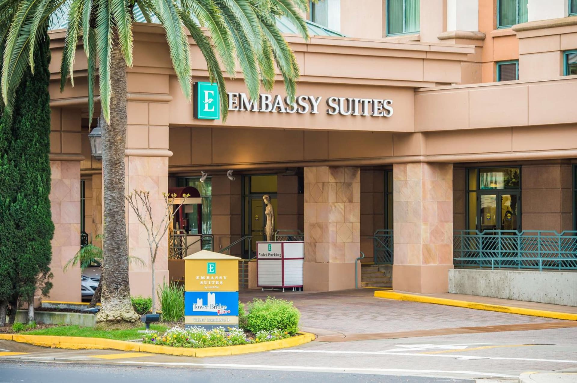 Embassy Suites by Hilton Sacramento Riverfront Promenade gallery photo in Sacramento, CA — image 75