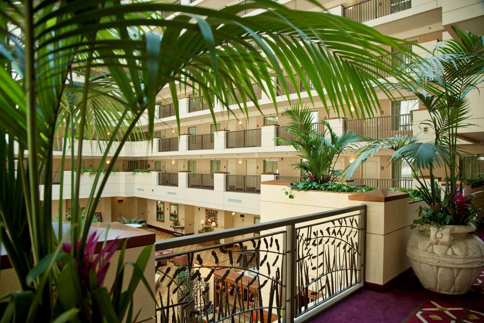 Embassy Suites by Hilton Sacramento Riverfront Promenade gallery photo in Sacramento, CA — image 95