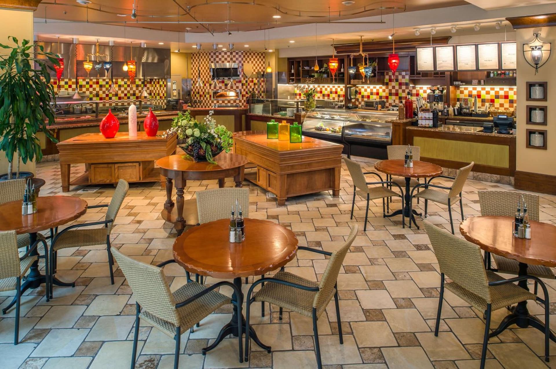 Embassy Suites by Hilton Sacramento Riverfront Promenade gallery photo in Sacramento, CA — image 31