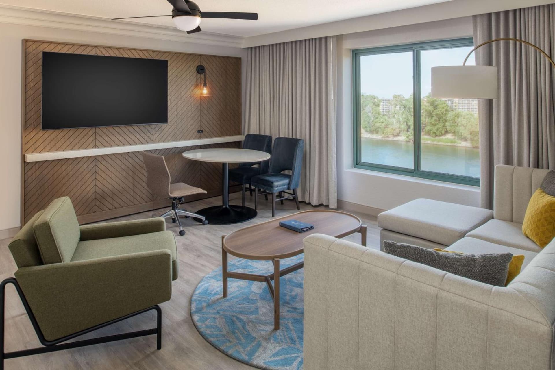 Embassy Suites by Hilton Sacramento Riverfront Promenade gallery photo in Sacramento, CA — image 66