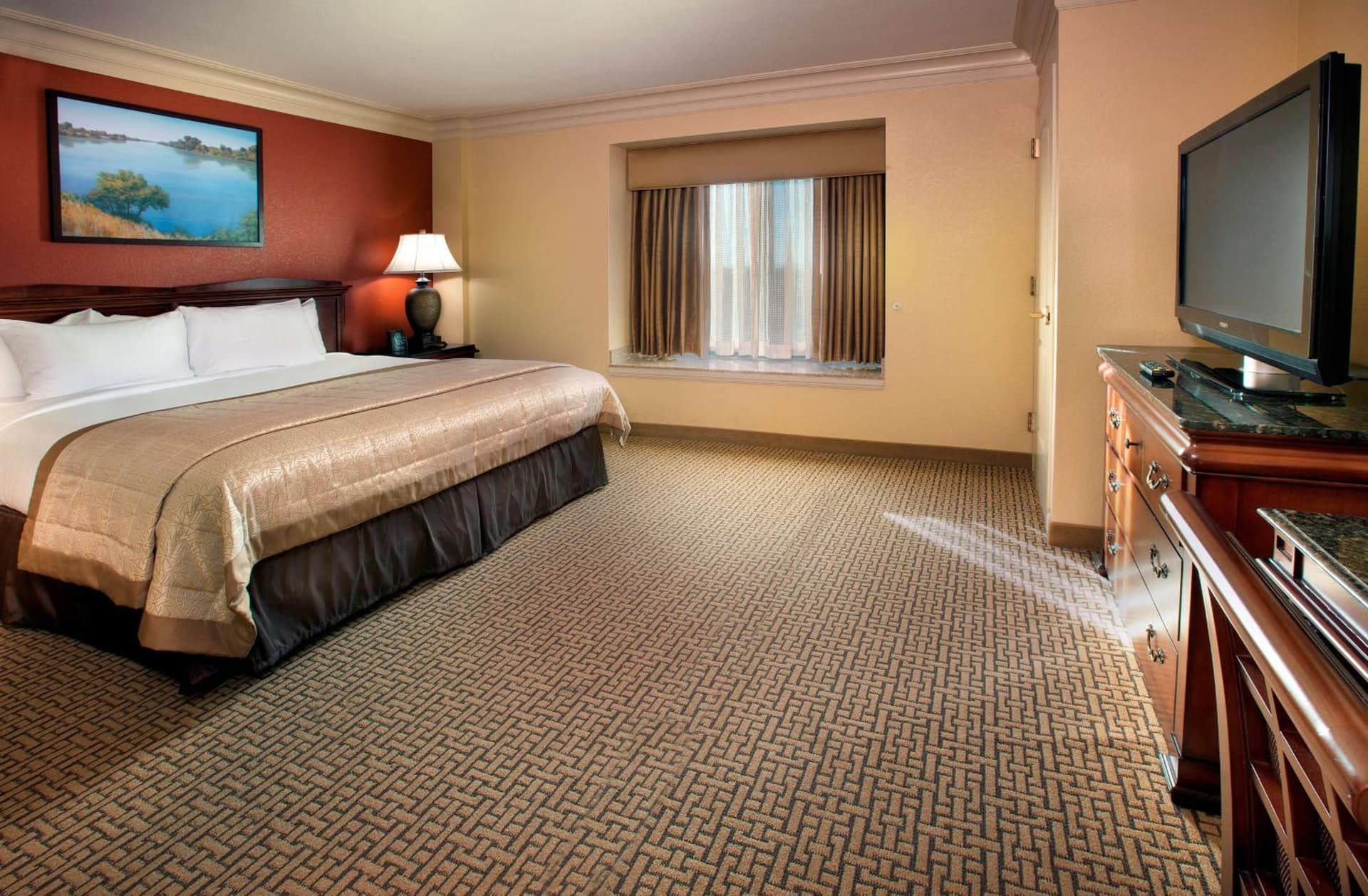 Embassy Suites by Hilton Sacramento Riverfront Promenade gallery photo in Sacramento, CA — image 64