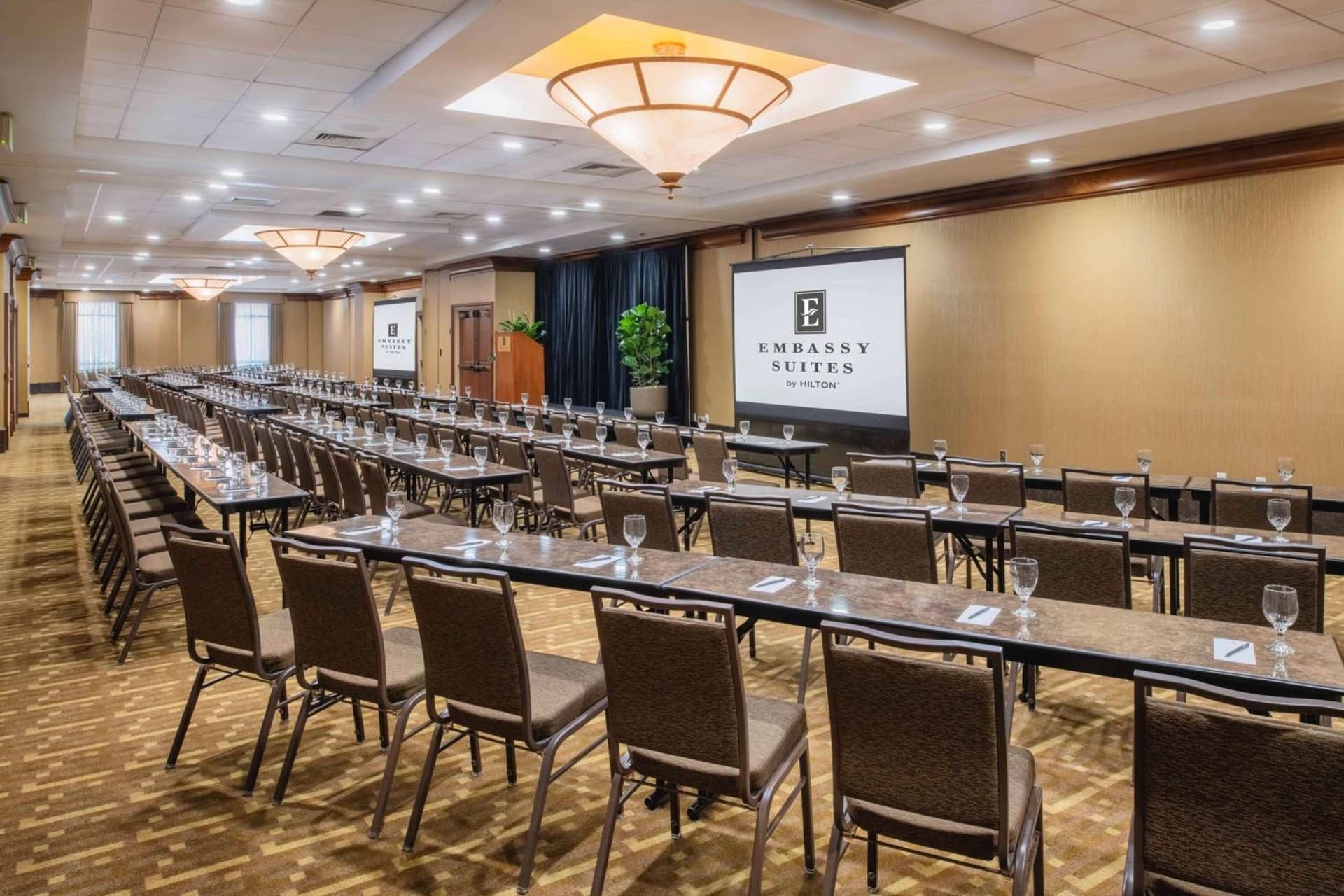 Embassy Suites by Hilton Sacramento Riverfront Promenade gallery photo in Sacramento, CA — image 82