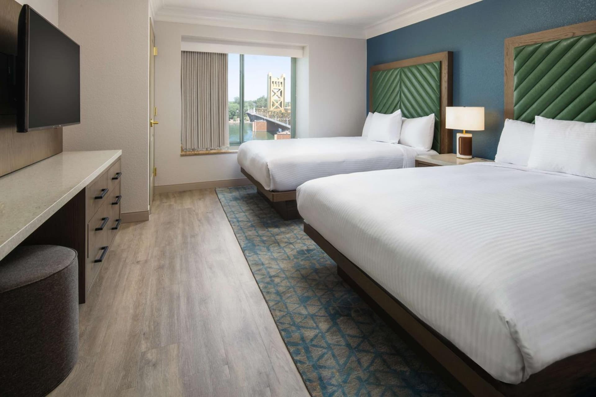 Embassy Suites by Hilton Sacramento Riverfront Promenade gallery photo in Sacramento, CA — image 22