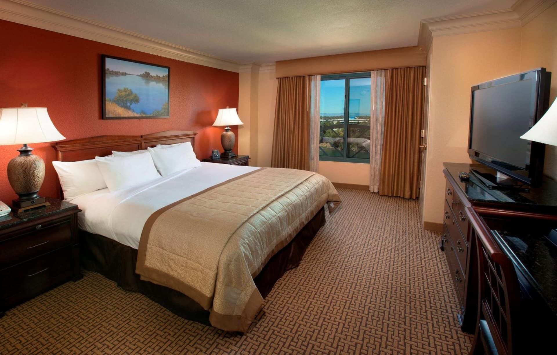 Embassy Suites by Hilton Sacramento Riverfront Promenade gallery photo in Sacramento, CA — image 5