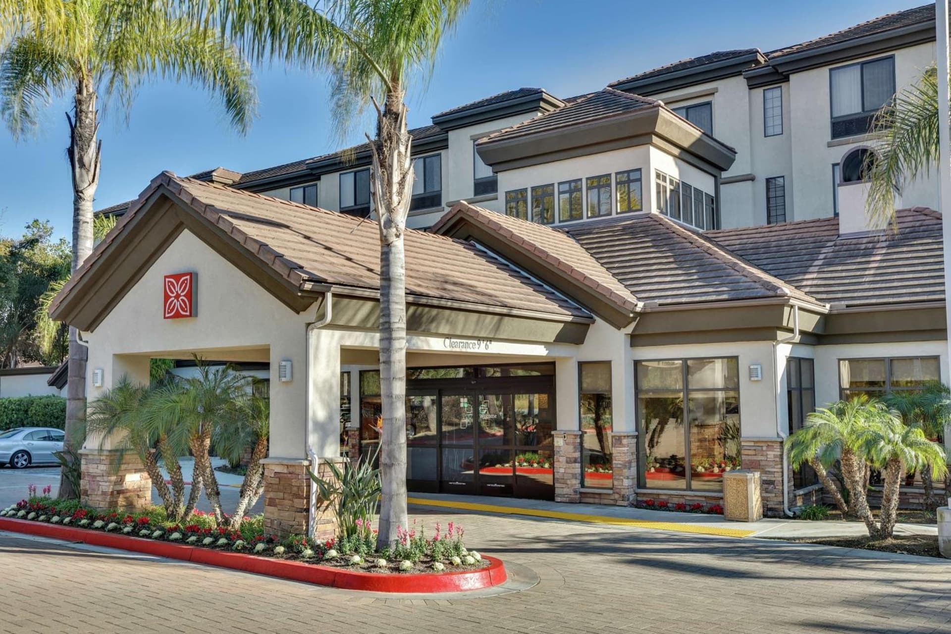 Hilton Garden Inn San Diego Del Mar interior in San Diego, CA — gallery photo 2