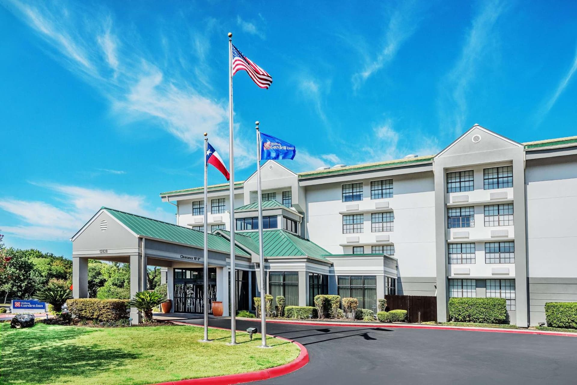 Hilton Garden Inn San Antonio Airport property views in San Antonio, TX — gallery photo 3