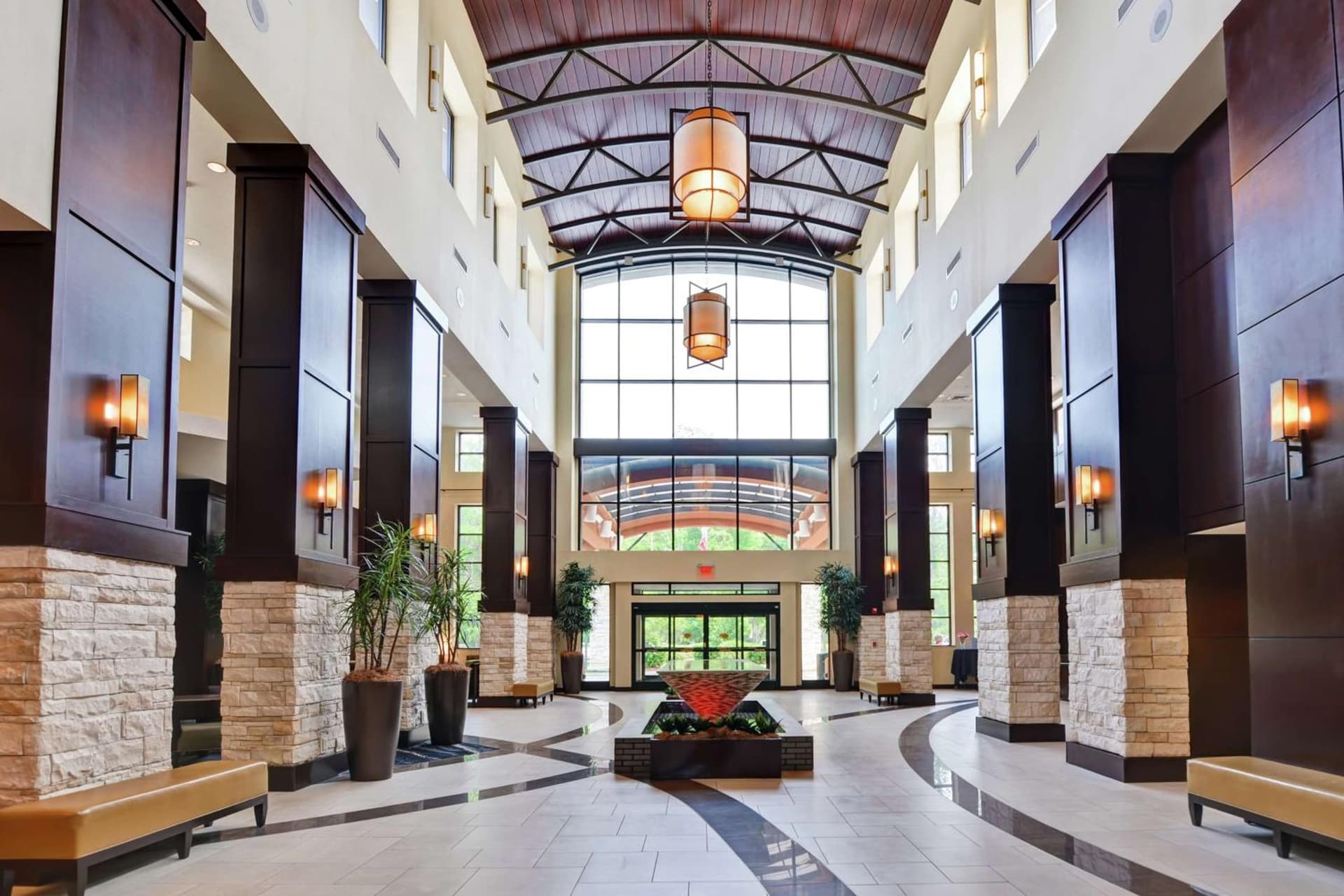 Embassy Suites Savannah Airport gallery photo in Savannah, GA — image 19