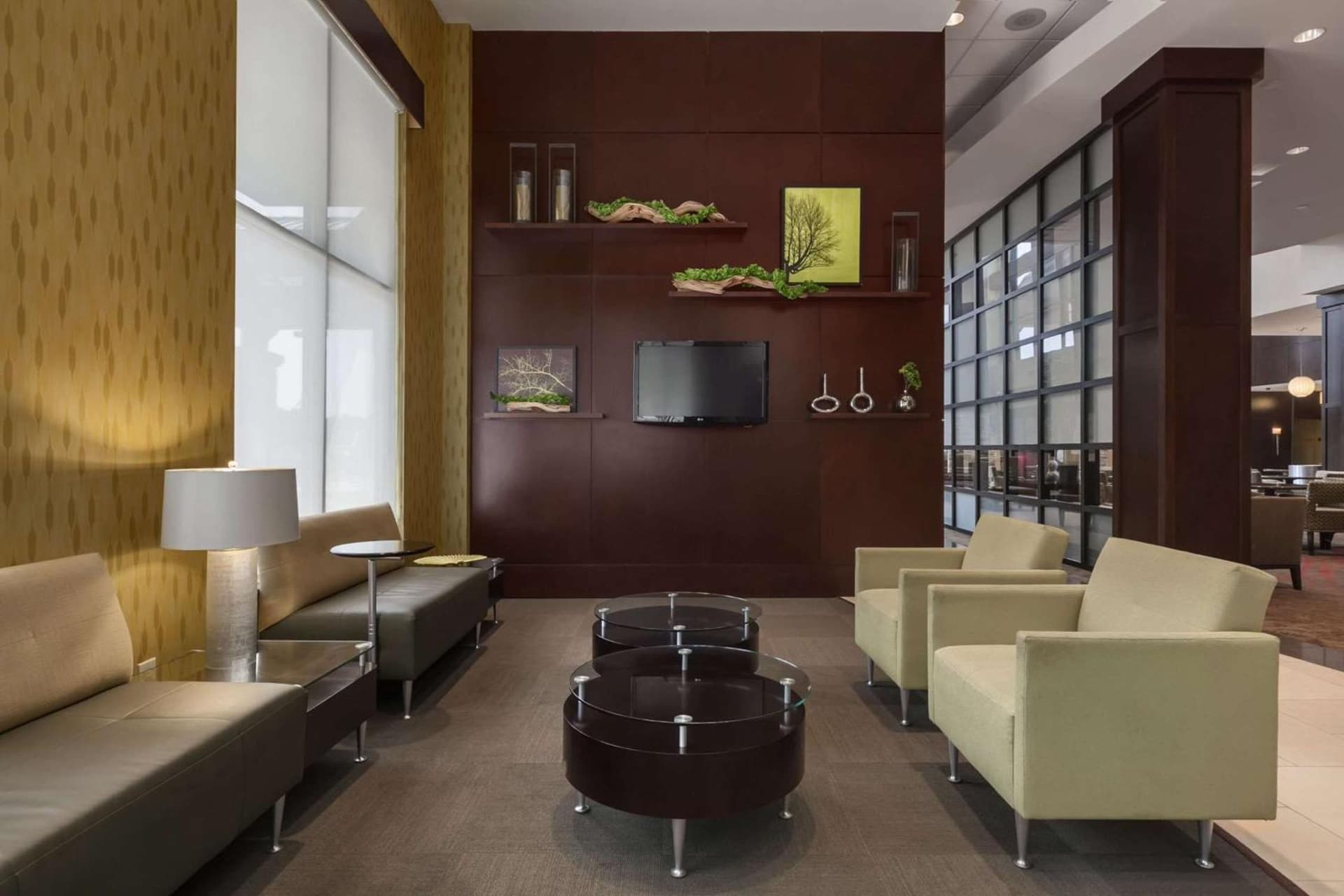 Embassy Suites Savannah Airport gallery photo in Savannah, GA — image 28