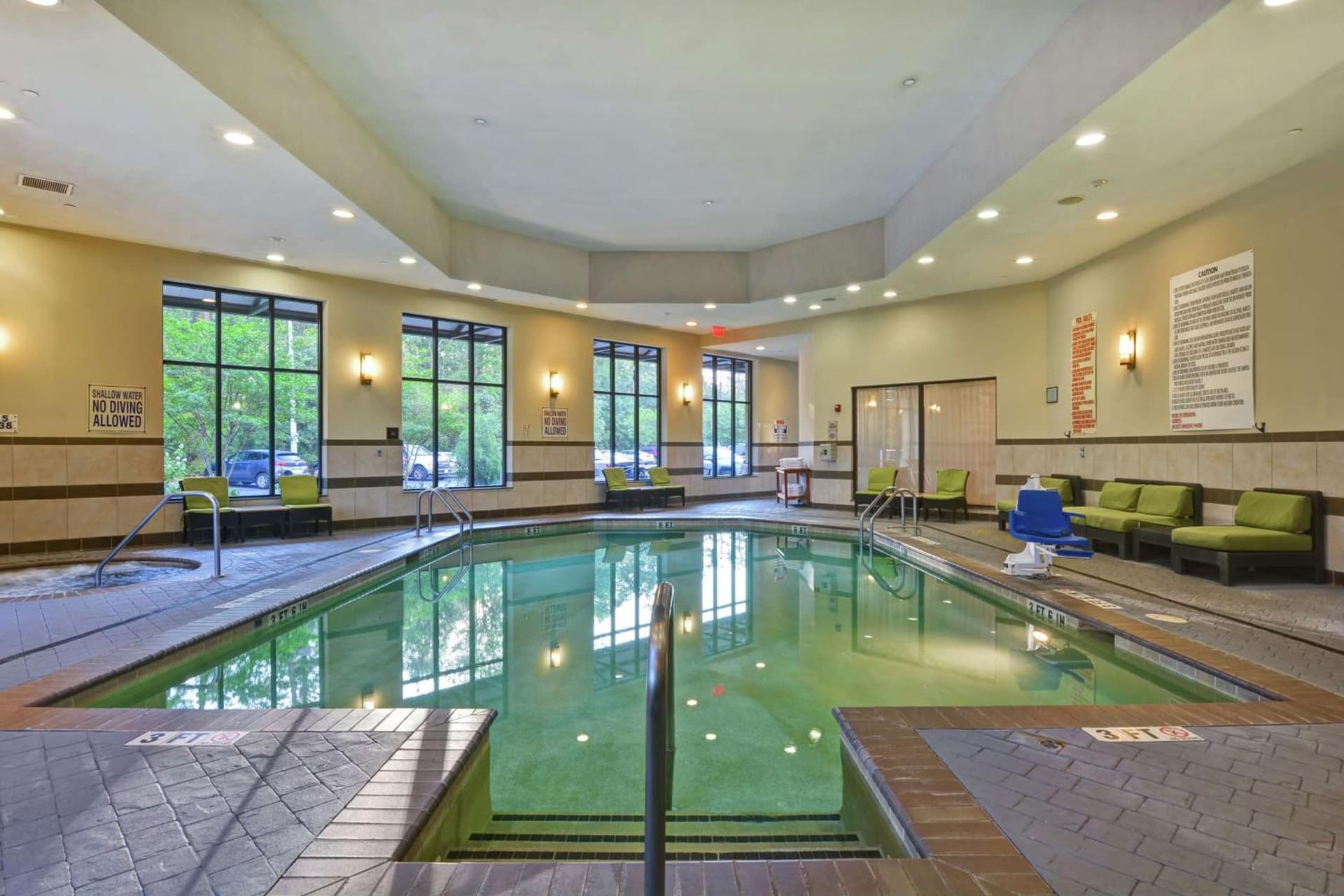 Embassy Suites Savannah Airport gallery photo in Savannah, GA — image 48