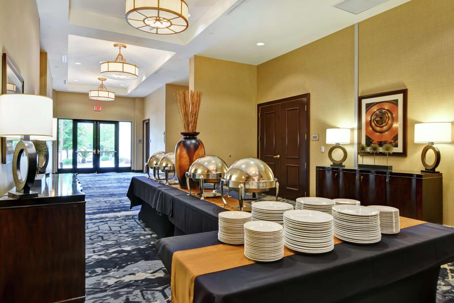 Embassy Suites Savannah Airport gallery photo in Savannah, GA — image 11