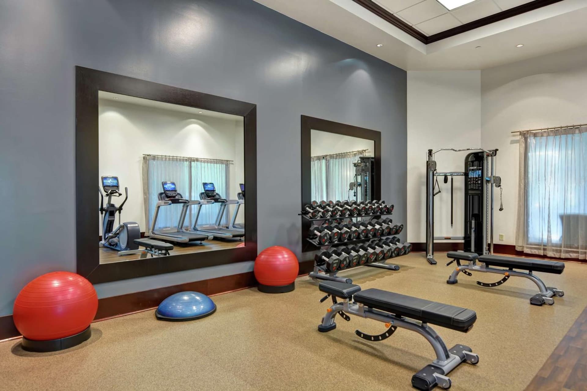 Embassy Suites Savannah Airport gallery photo in Savannah, GA — image 35