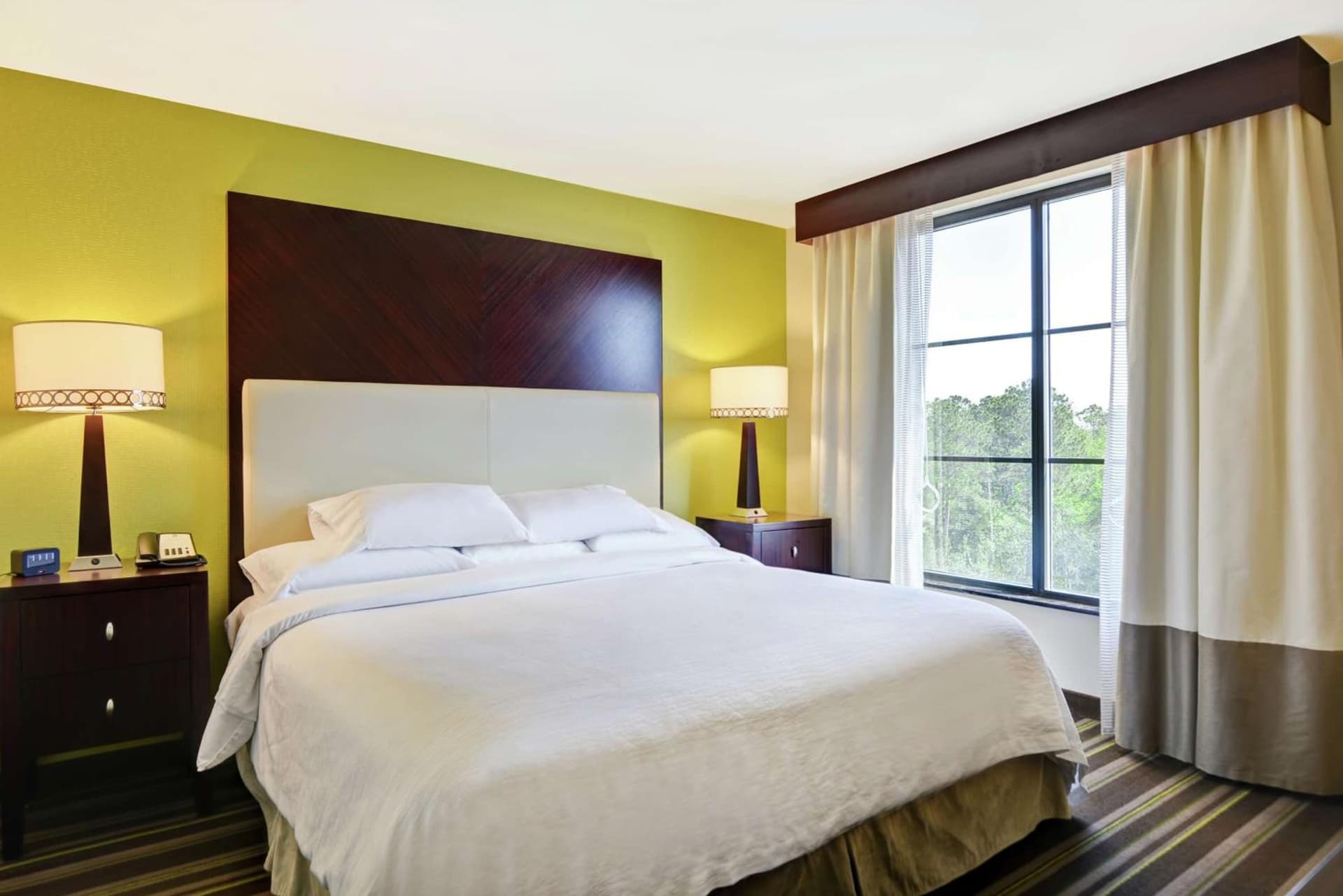Embassy Suites Savannah Airport gallery photo in Savannah, GA — image 62