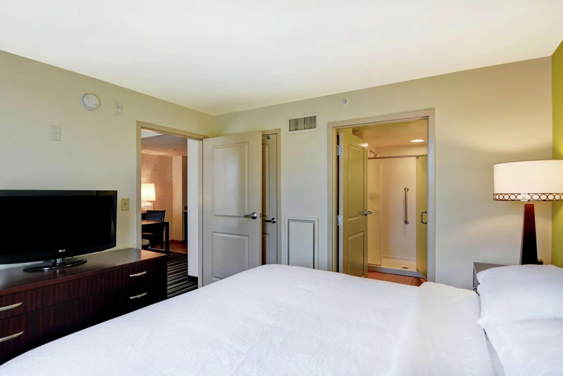 Embassy Suites Savannah Airport property views in Savannah, GA — gallery photo 3