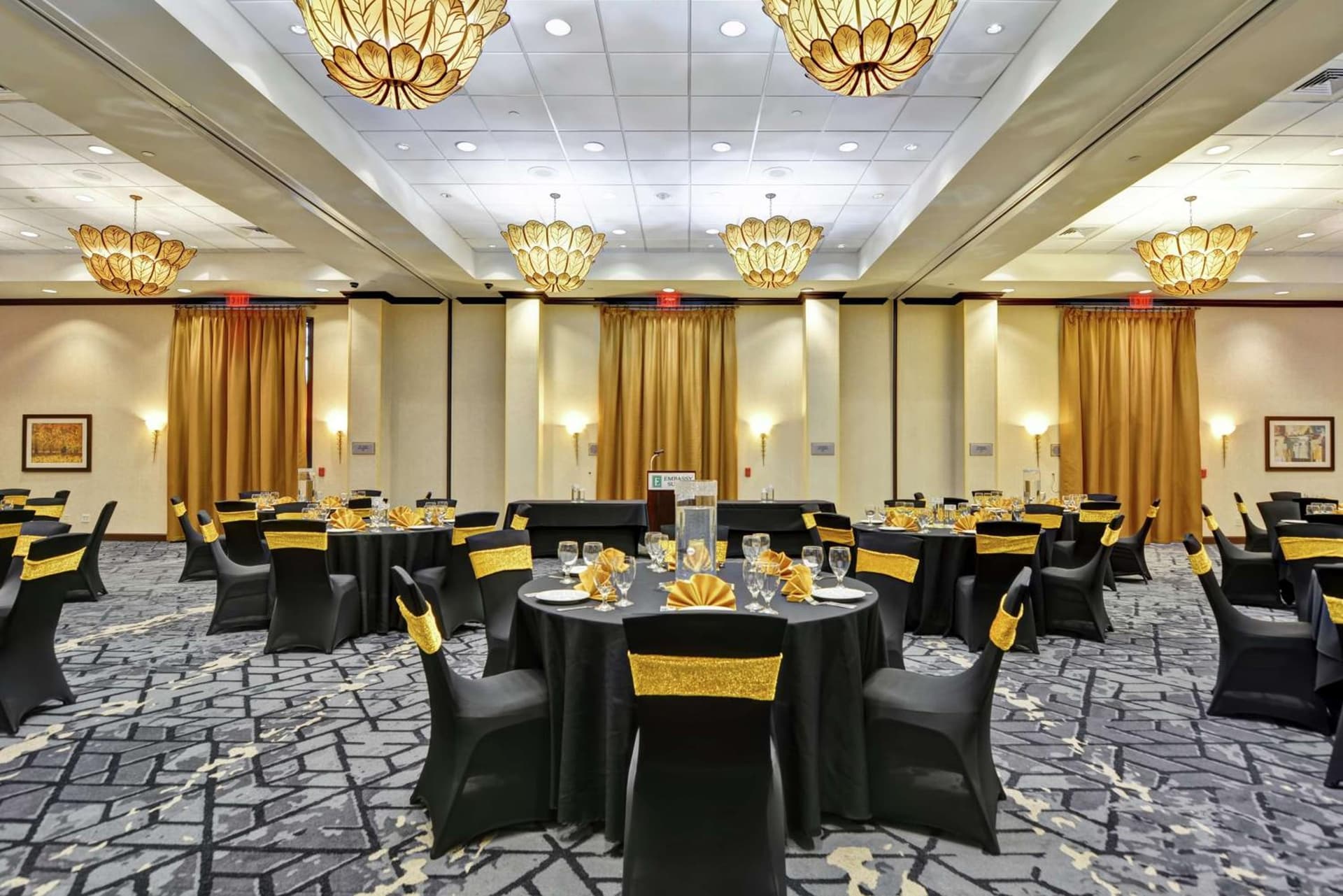 Embassy Suites Savannah Airport gallery photo in Savannah, GA — image 63