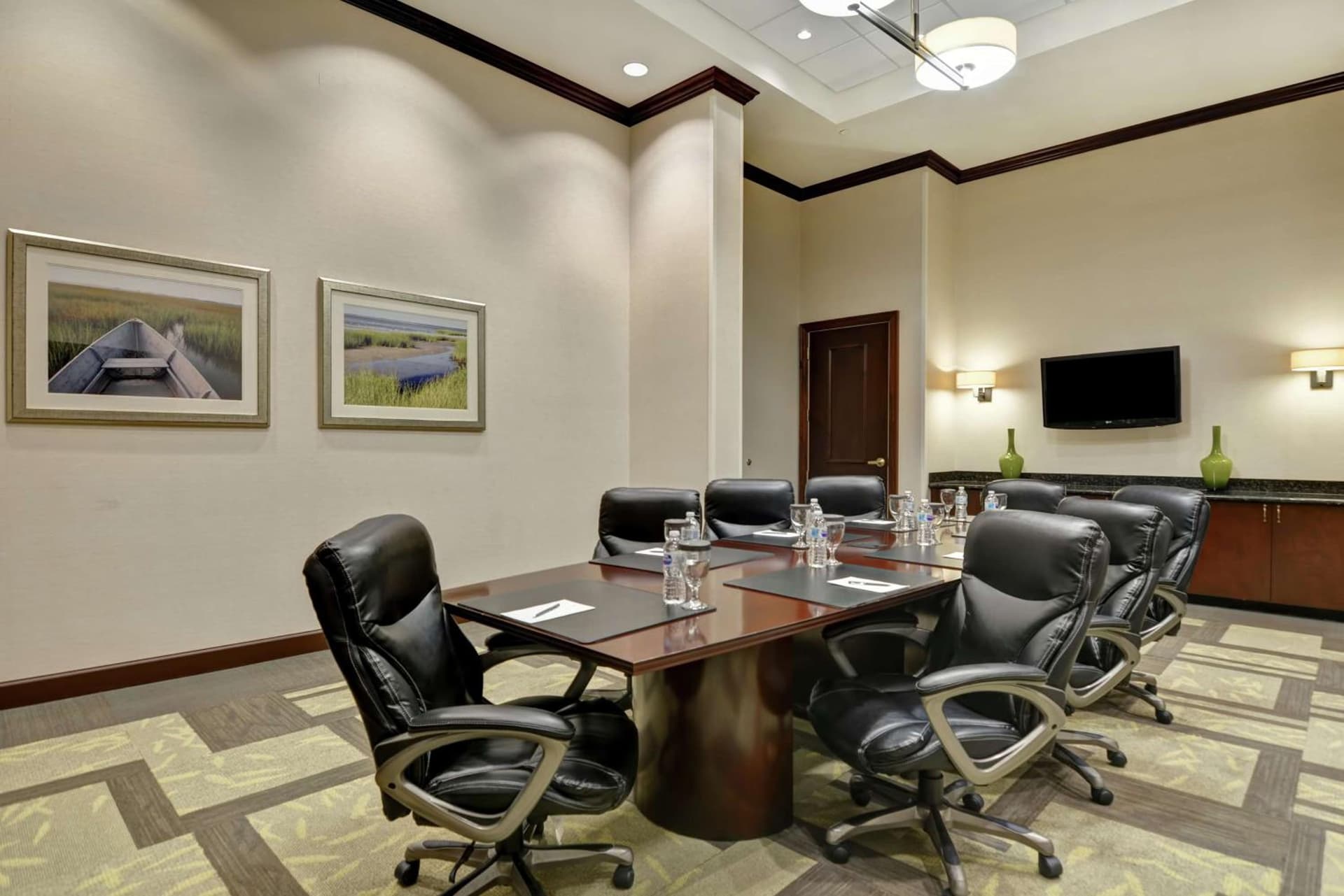 Embassy Suites Savannah Airport gallery photo in Savannah, GA — image 65