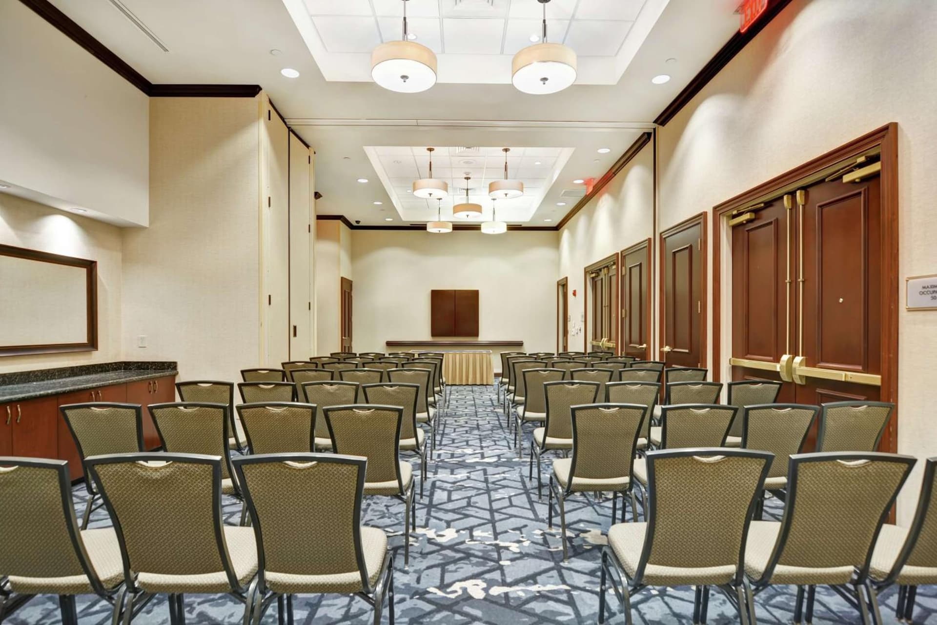 Embassy Suites Savannah Airport gallery photo in Savannah, GA — image 43