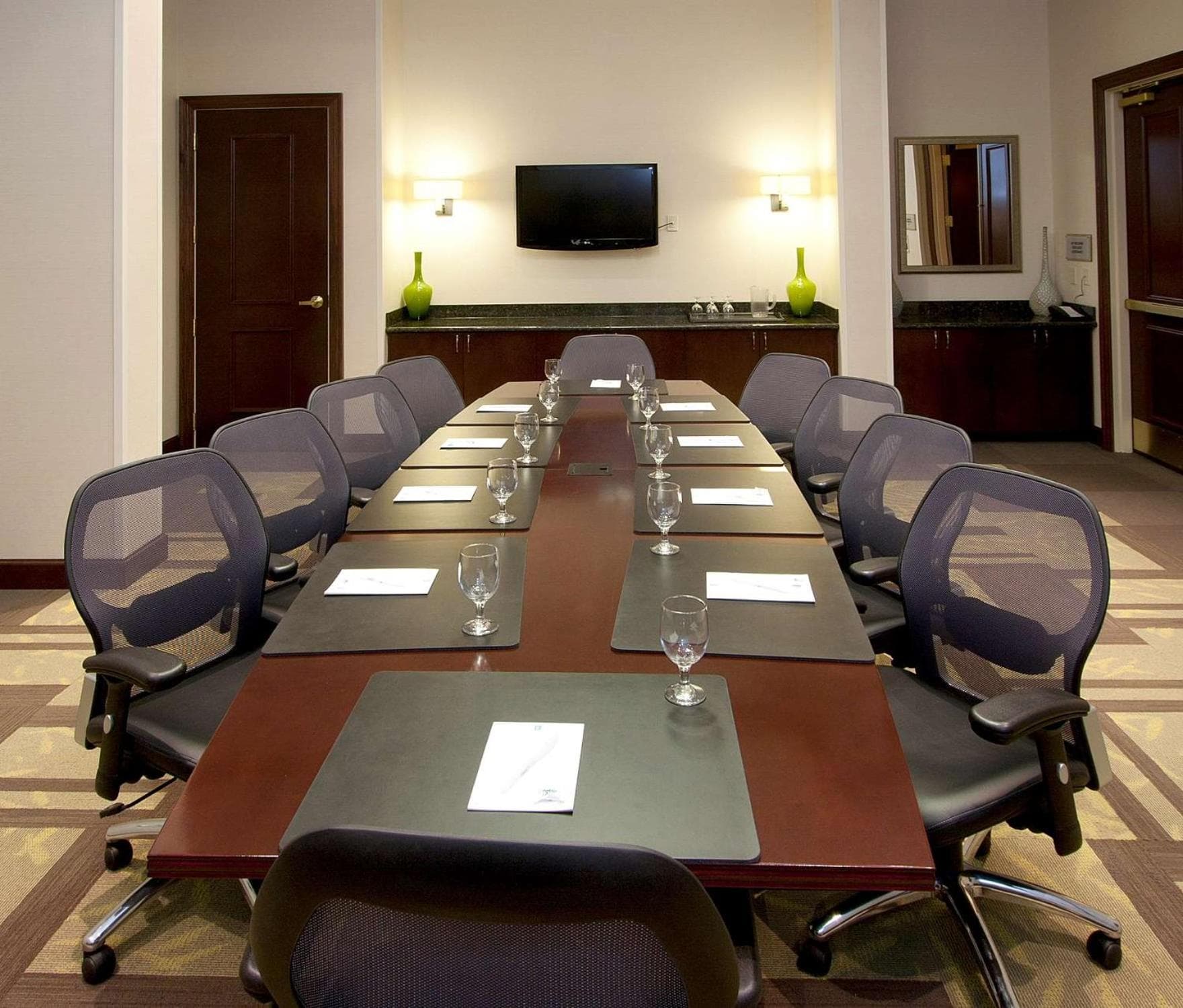 Embassy Suites Savannah Airport gallery photo in Savannah, GA — image 12