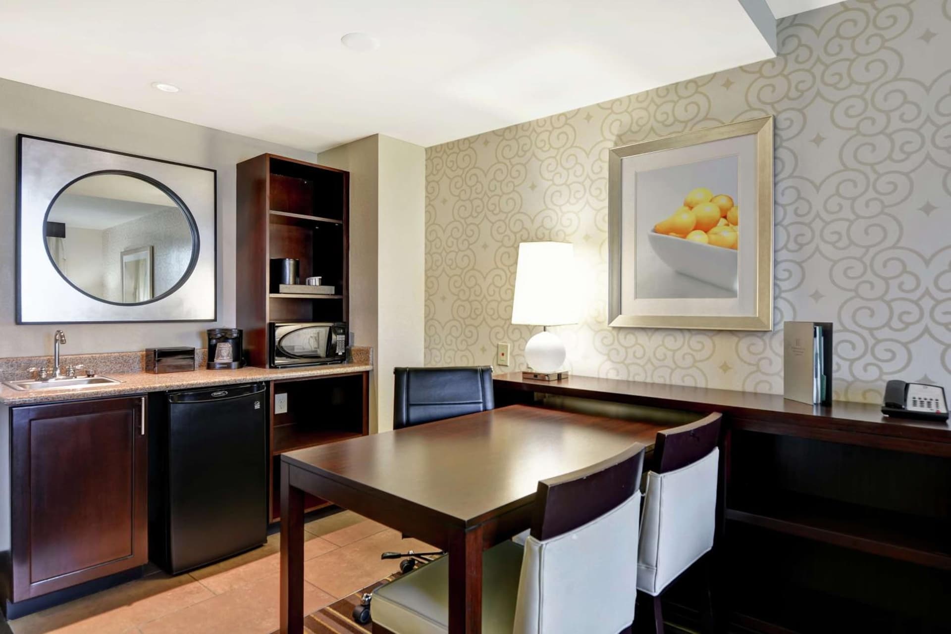 Embassy Suites Savannah Airport gallery photo in Savannah, GA — image 29