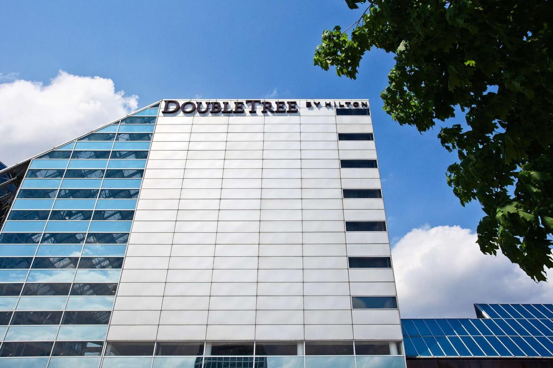 DoubleTree by Hilton Hotel South Bend gallery photo in South Bend, IN — image 78