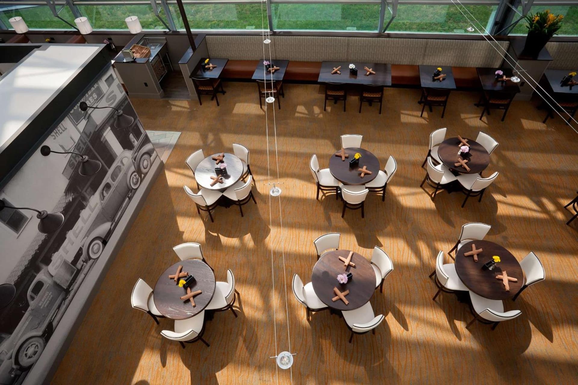 DoubleTree by Hilton Hotel South Bend gallery photo in South Bend, IN — image 34