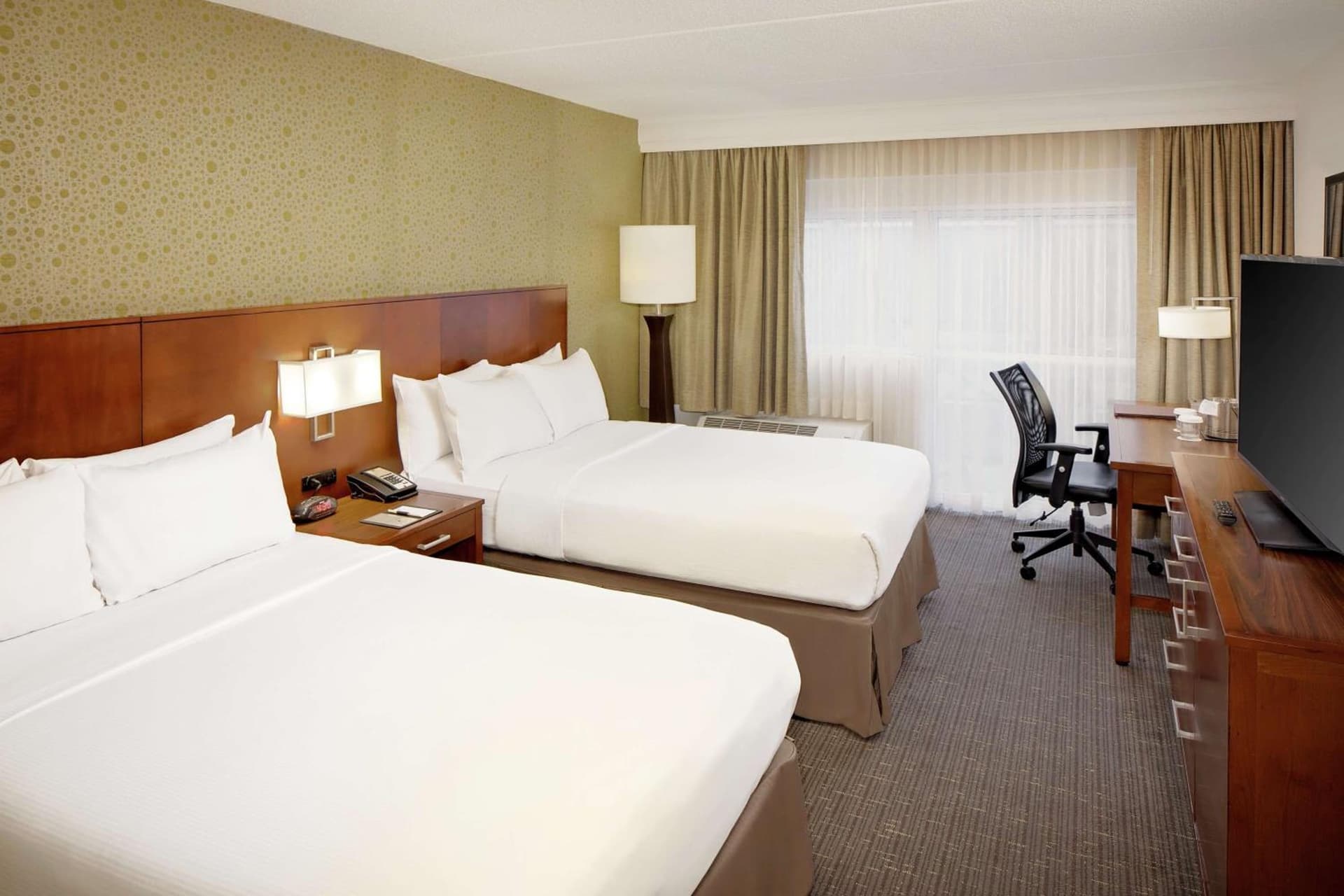 DoubleTree by Hilton Hotel South Bend gallery photo in South Bend, IN — image 18