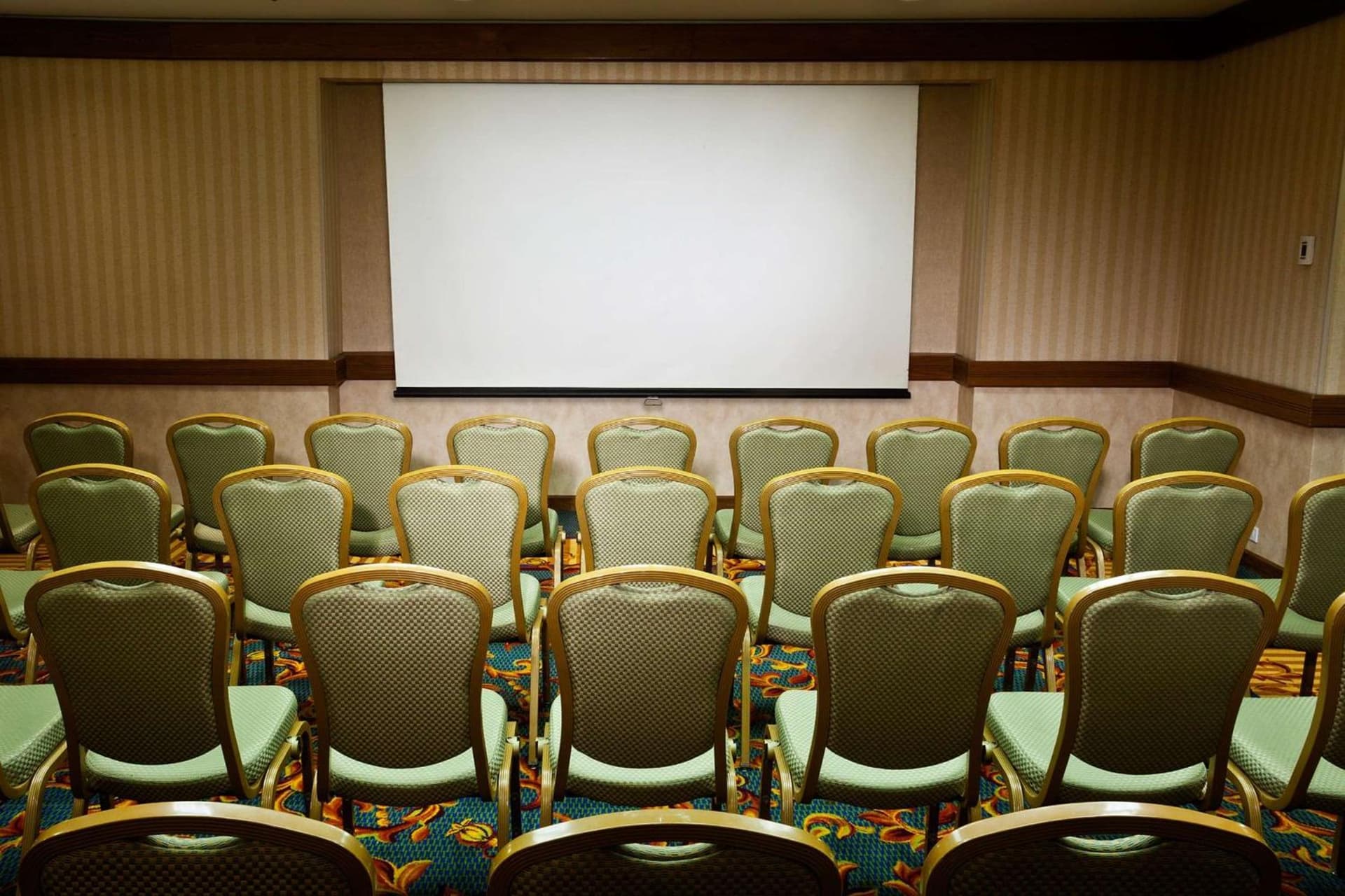 DoubleTree by Hilton Hotel South Bend gallery photo in South Bend, IN — image 80