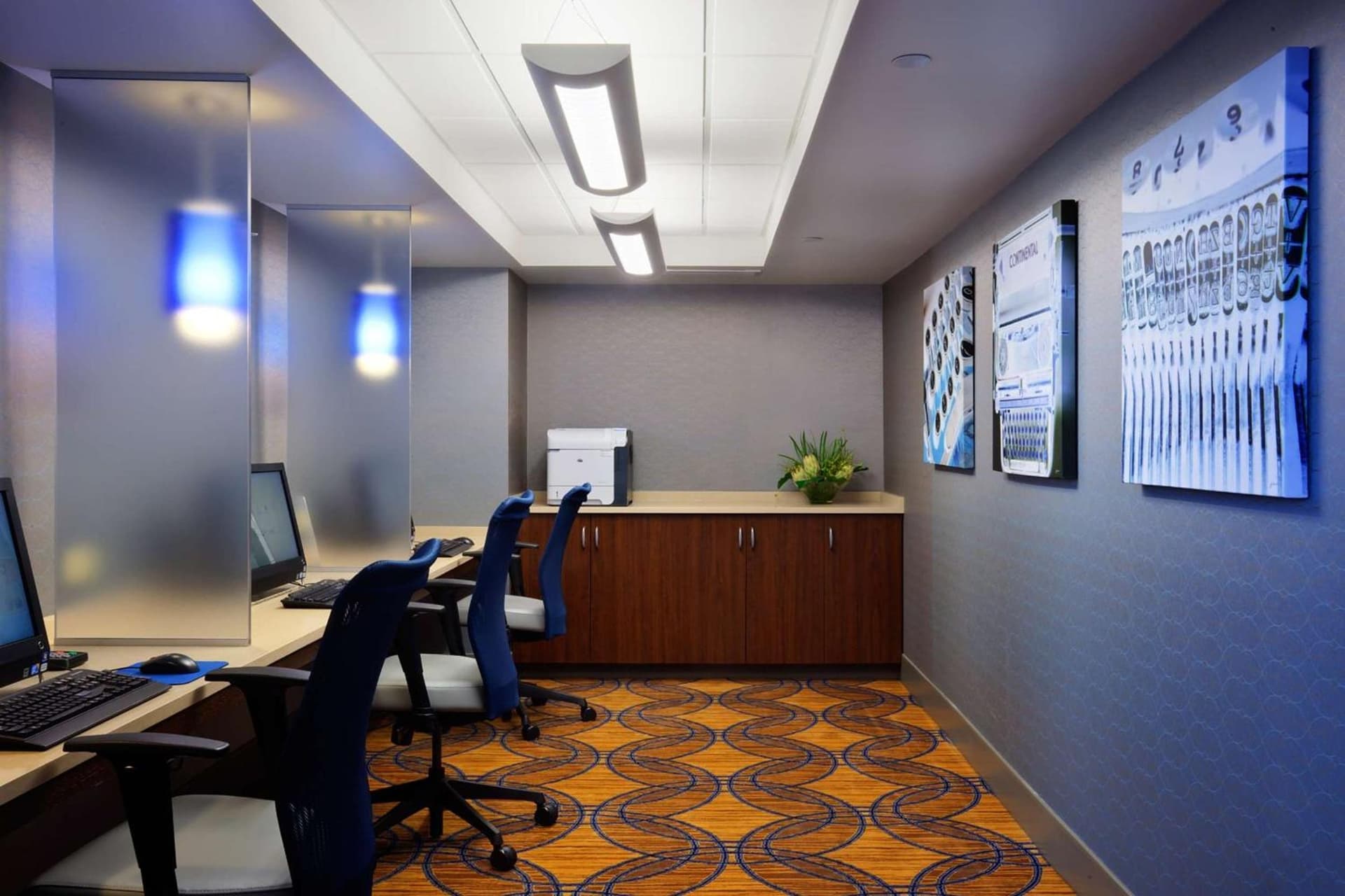DoubleTree by Hilton Hotel South Bend gallery photo in South Bend, IN — image 5