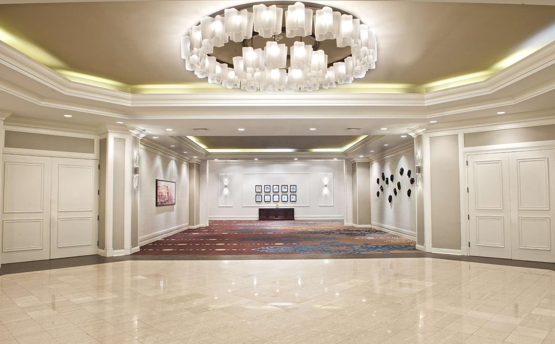 Hilton St. Petersburg Bayfront gallery photo in St Petersburg, FL — image 10