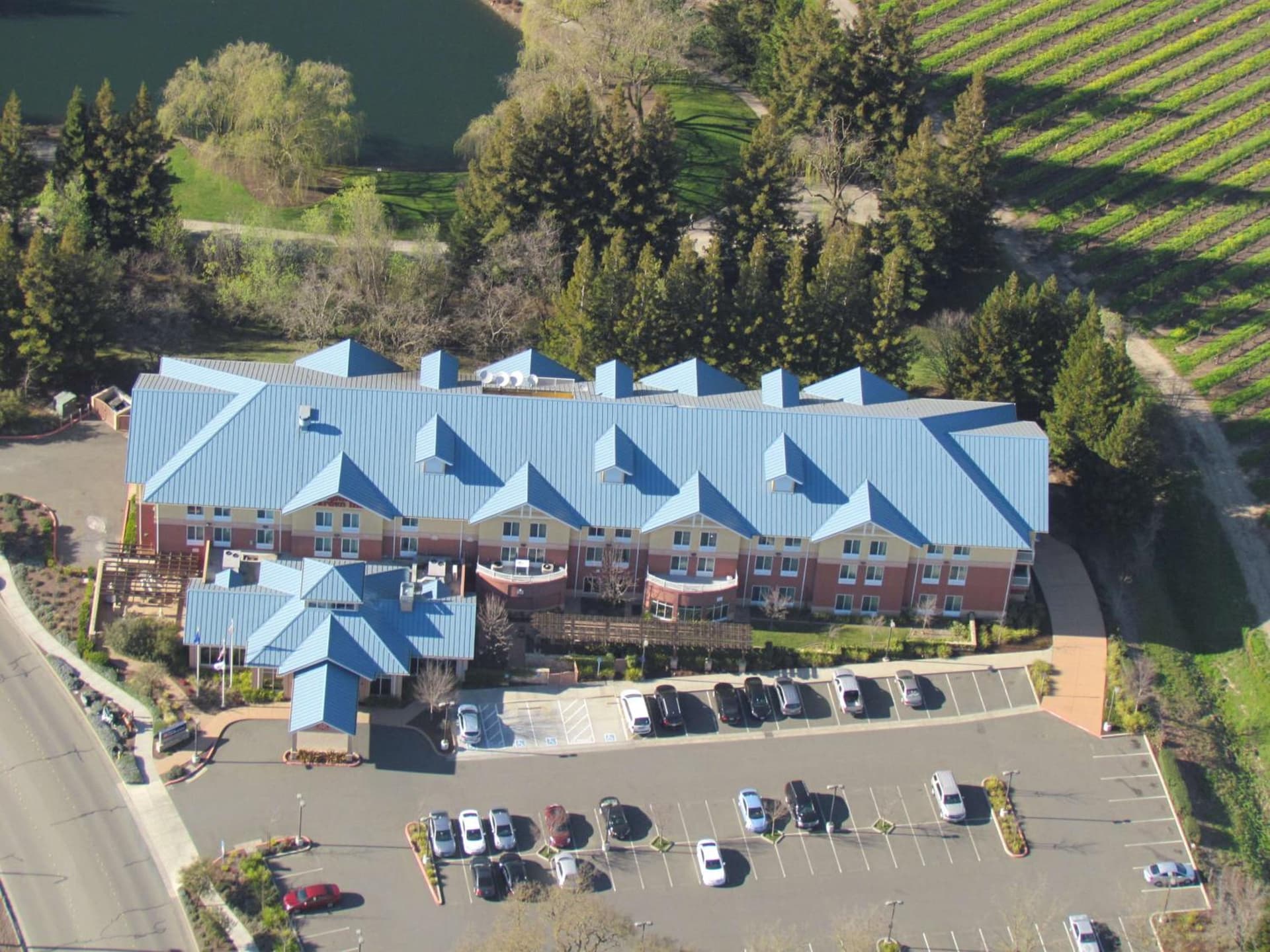 Hilton Garden Inn Sonoma County Airport gallery photo in Santa Rosa, CA — image 32