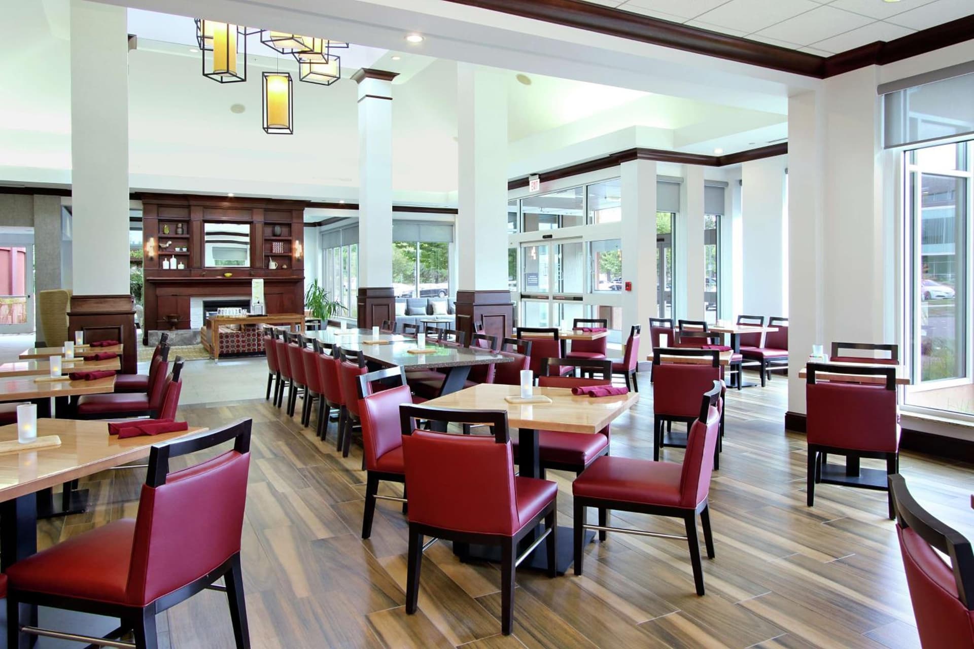 Hilton Garden Inn Sonoma County Airport gallery photo in Santa Rosa, CA — image 11