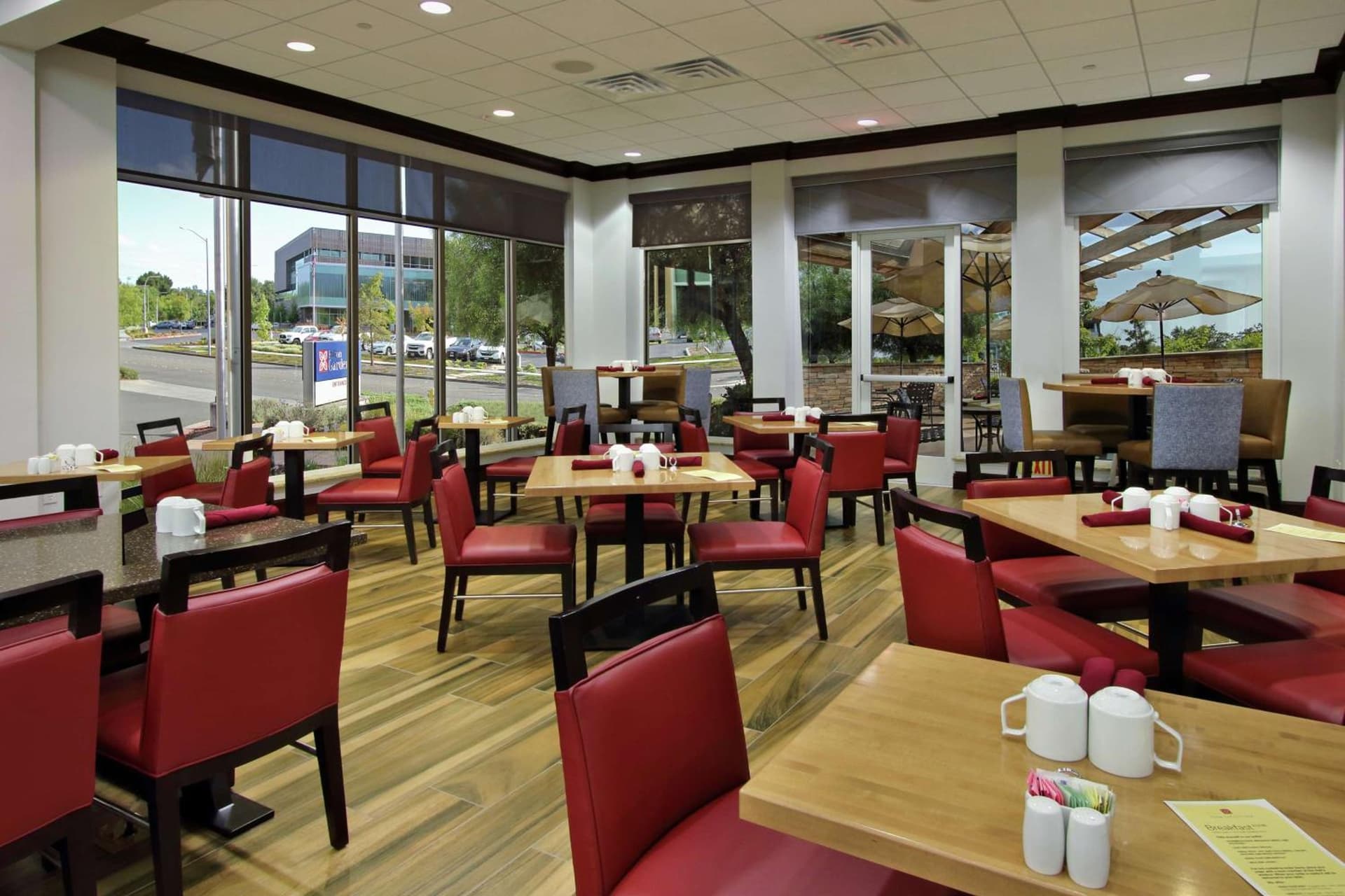 Hilton Garden Inn Sonoma County Airport gallery photo in Santa Rosa, CA — image 28