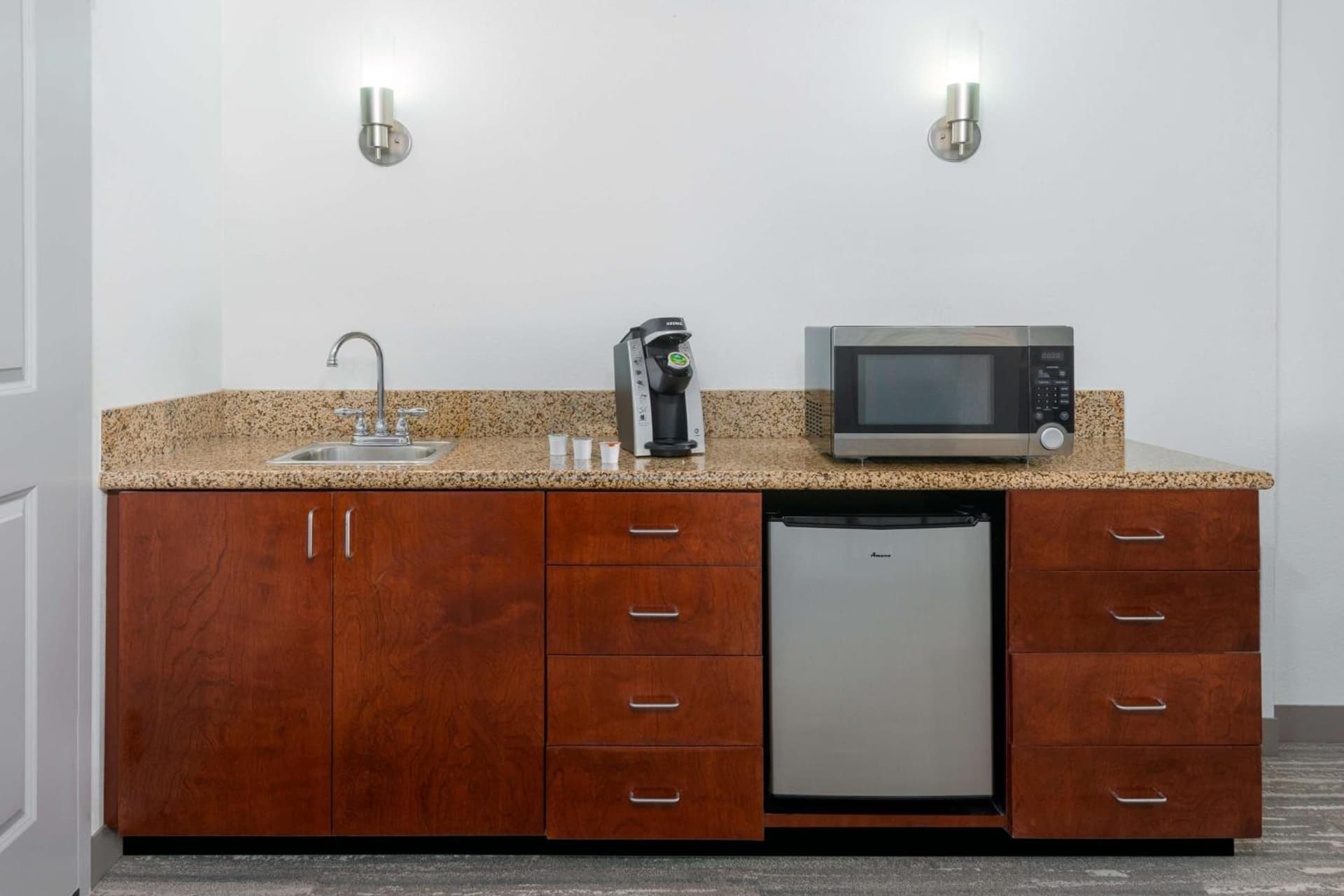 Hilton Garden Inn Tampa Riverview Brandon gallery photo in Brandon, FL — image 27