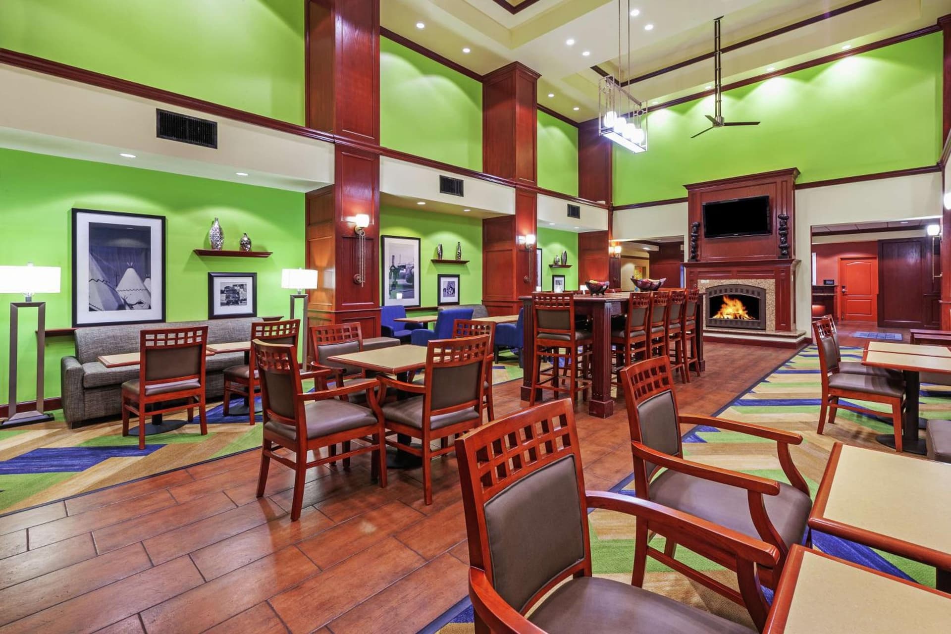 Hampton Inn & Suites Owasso gallery photo in Owasso, OK — image 16