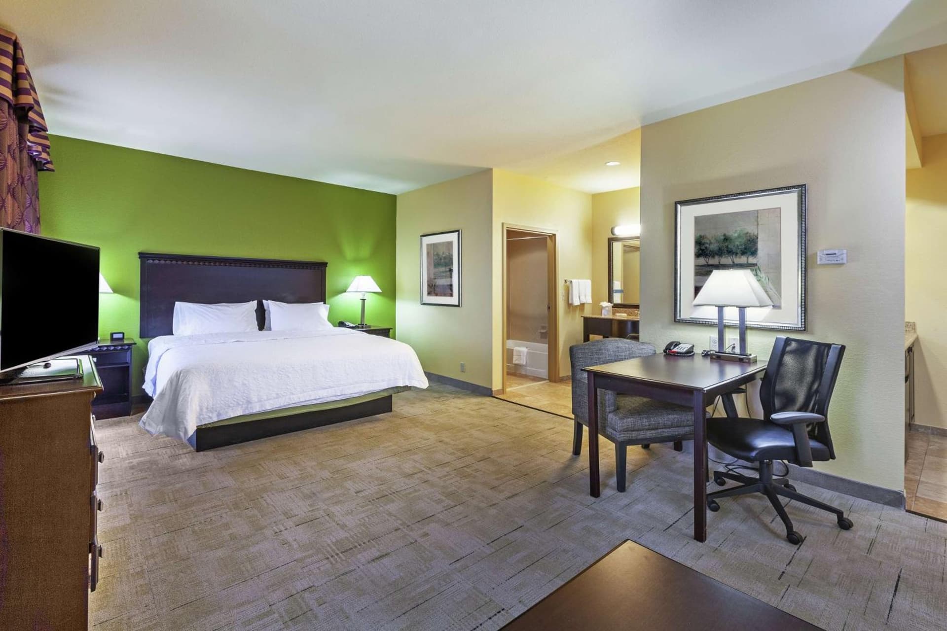 Hampton Inn & Suites Owasso gallery photo in Owasso, OK — image 64